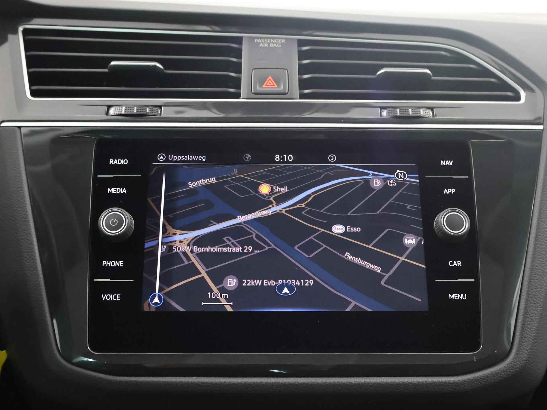 Volkswagen Tiguan 1.5 TSI Life | Trekhaak | Panoramadak | Navigatie | Stoelverwarming | Climate Control | Carplay | - 14/42