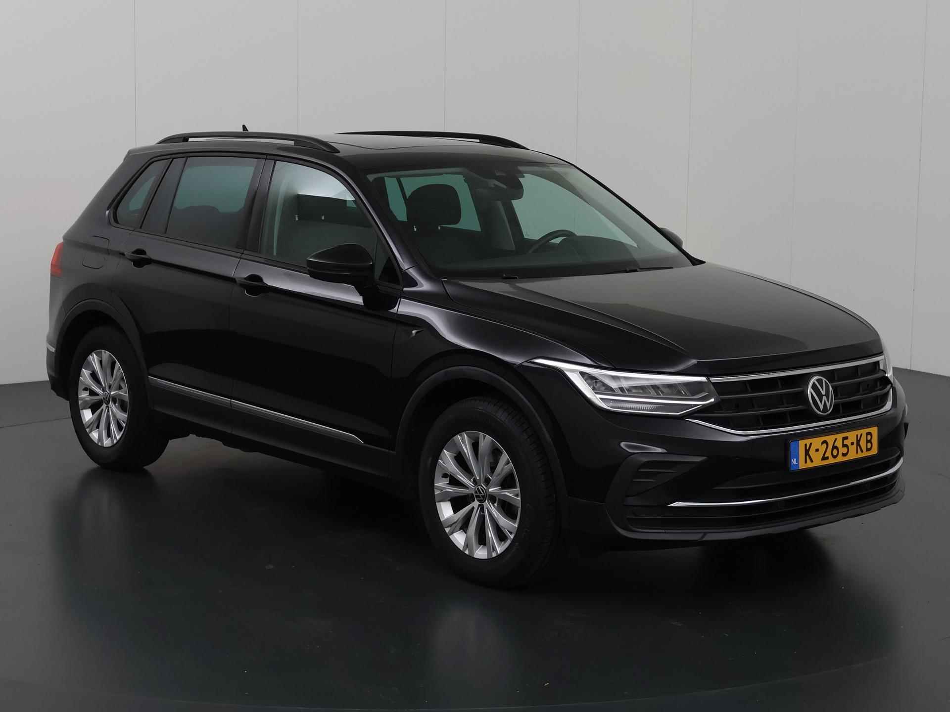 Volkswagen Tiguan 1.5 TSI Life | Trekhaak | Panoramadak | Navigatie | Stoelverwarming | Climate Control | Carplay | - 24/42