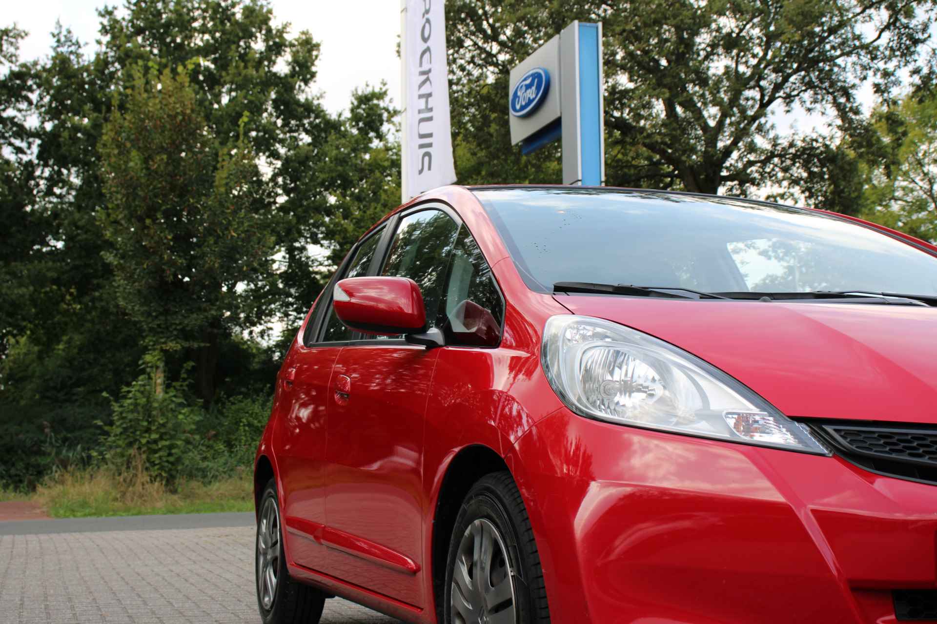 Honda Jazz 1.4 MILANO AUTOMAAT | NL-AUTO! | UNIEKE KM-STAND! | AIRCO | PARK SENS | TREKHAAK - 29/33