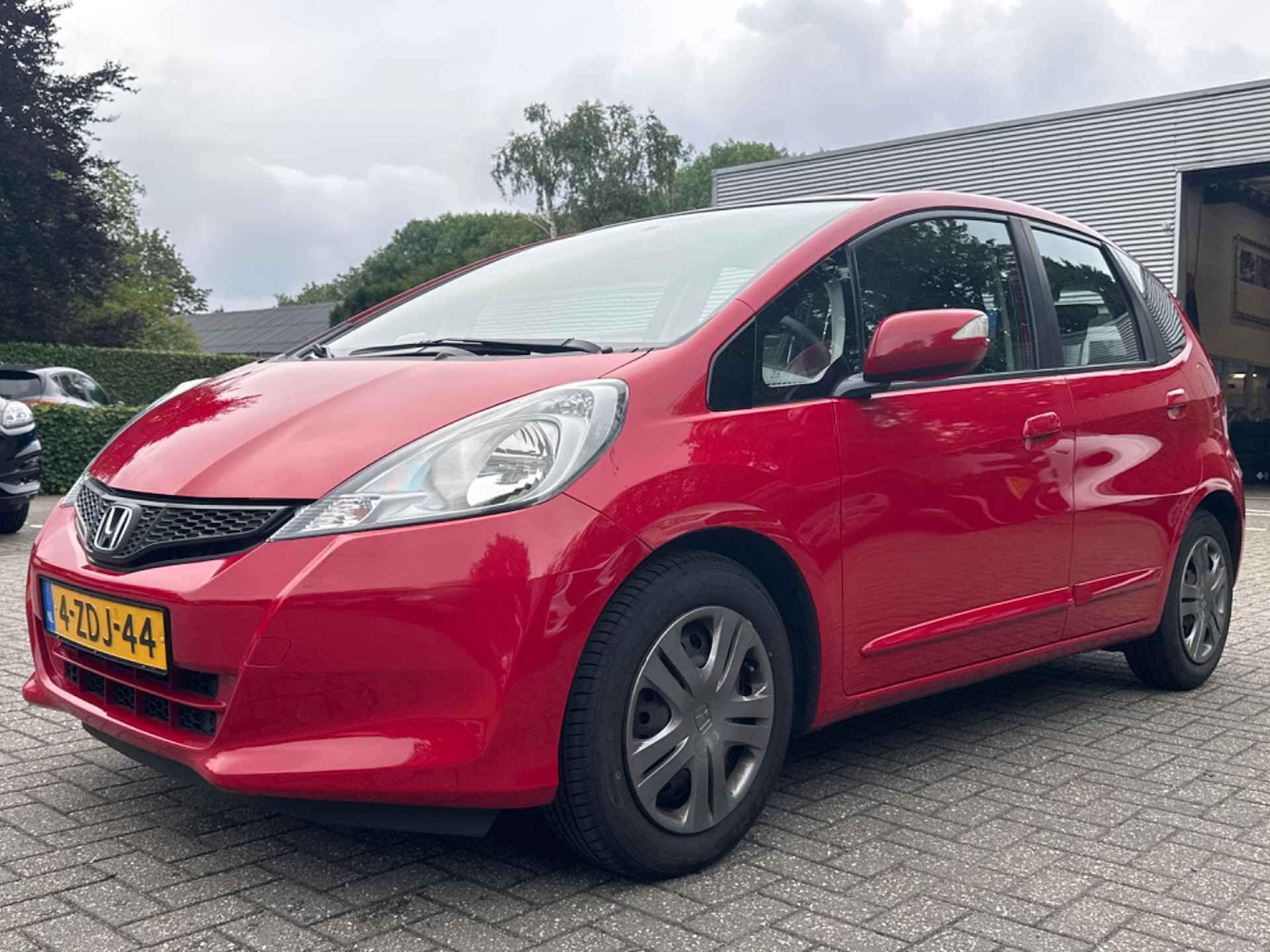 Honda Jazz 1.4 MILANO AUTOMAAT | NL-AUTO! | UNIEKE KM-STAND! | AIRCO | PARK SENS | TREKHAAK - 30/33