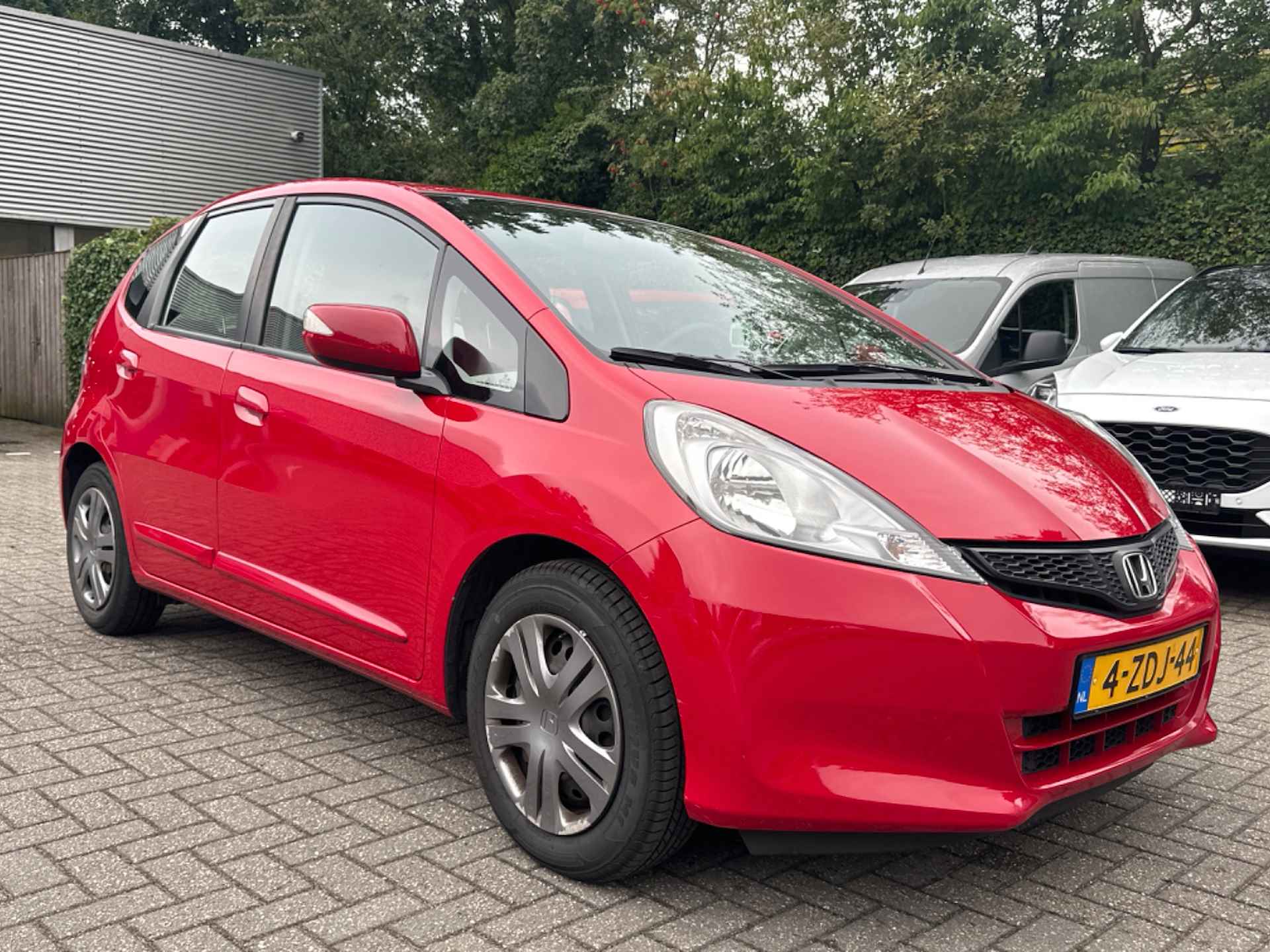 Honda Jazz 1.4 MILANO AUTOMAAT | NL-AUTO! | UNIEKE KM-STAND! | AIRCO | PARK SENS | TREKHAAK - 31/33