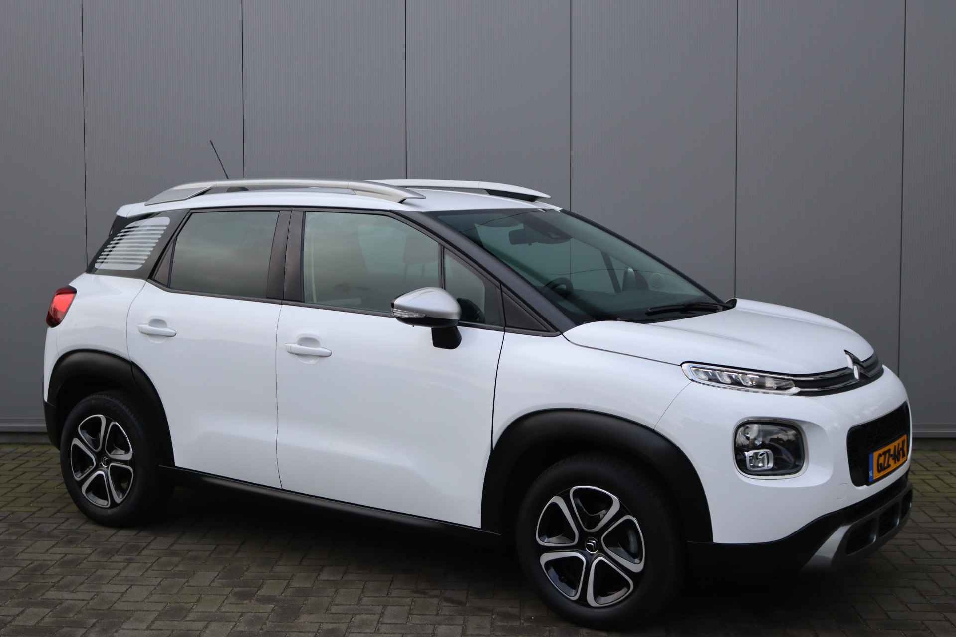 Citroën C3 Aircross 1.2 PureT. 110PK Automaat Feel Navigatie/Carplay-android/Parkeerhulp - 2/32