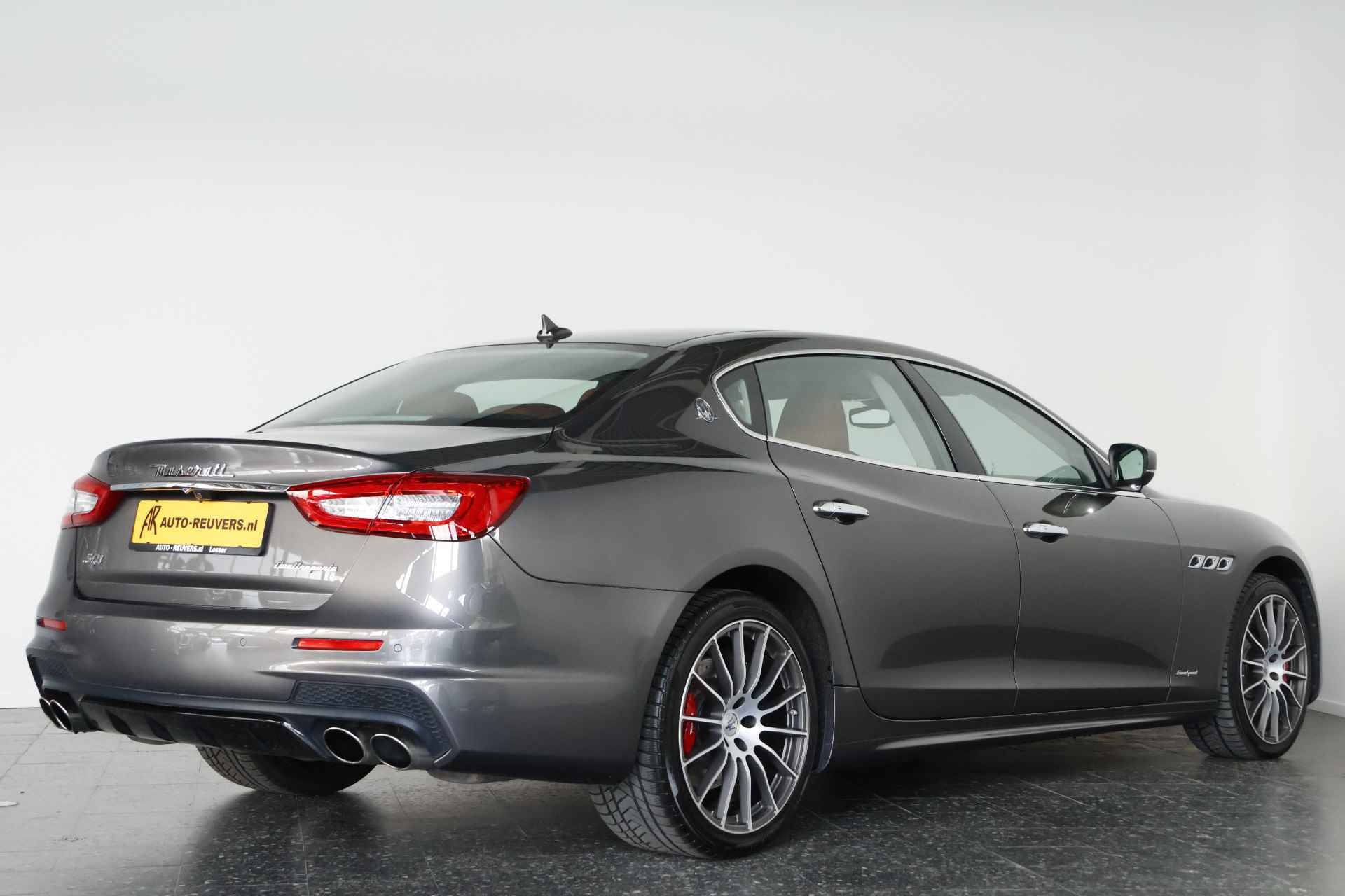 Maserati Quattroporte (nieuw model) 3.0 S Q4 AWD / Luxury Line / Bi Xenon / Navigatie / Leder / Soft Close - 2/40