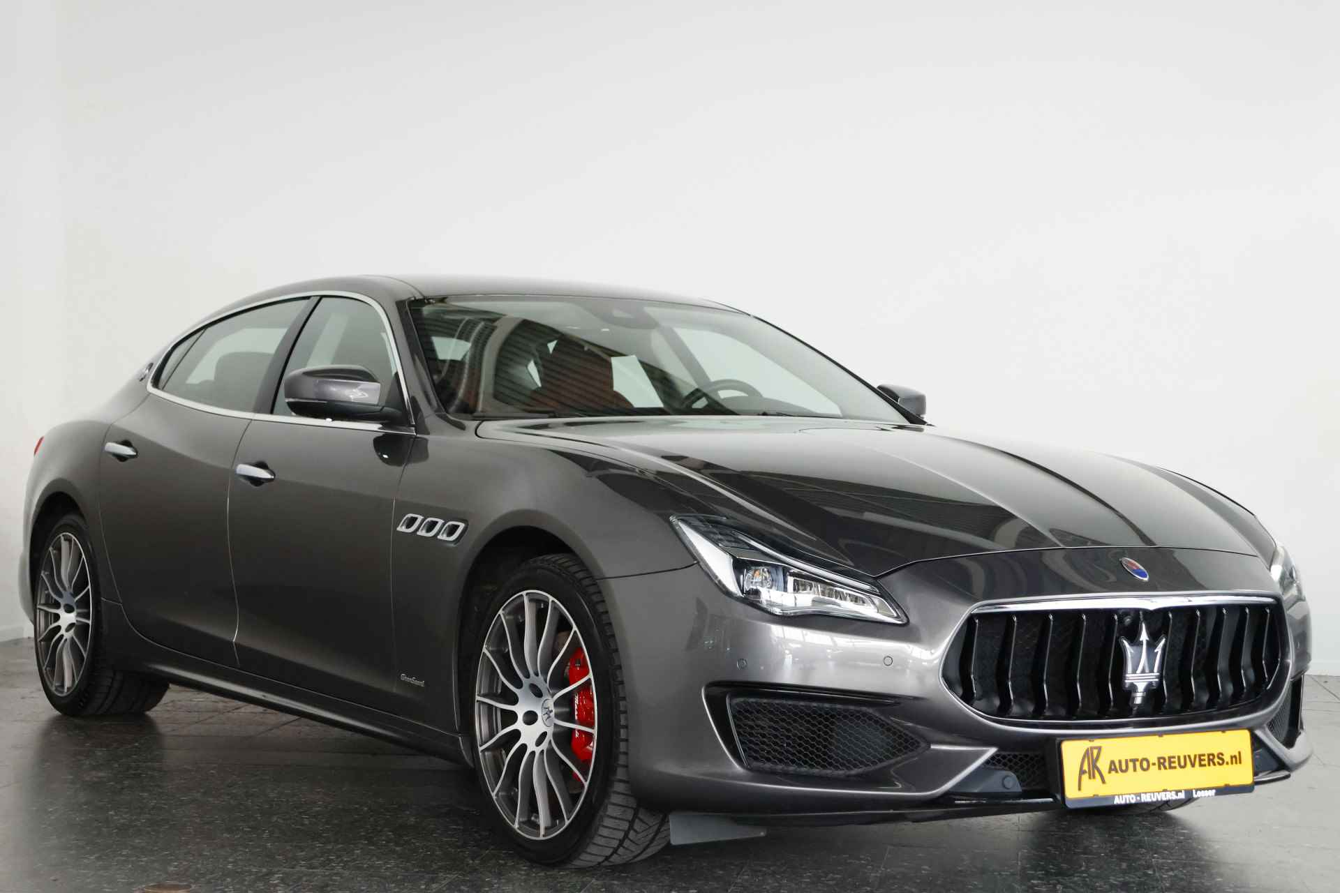 Maserati Quattroporte (nieuw model) 3.0 S Q4 AWD / Luxury Line / Bi Xenon / Navigatie / Leder / Soft Close - 4/40