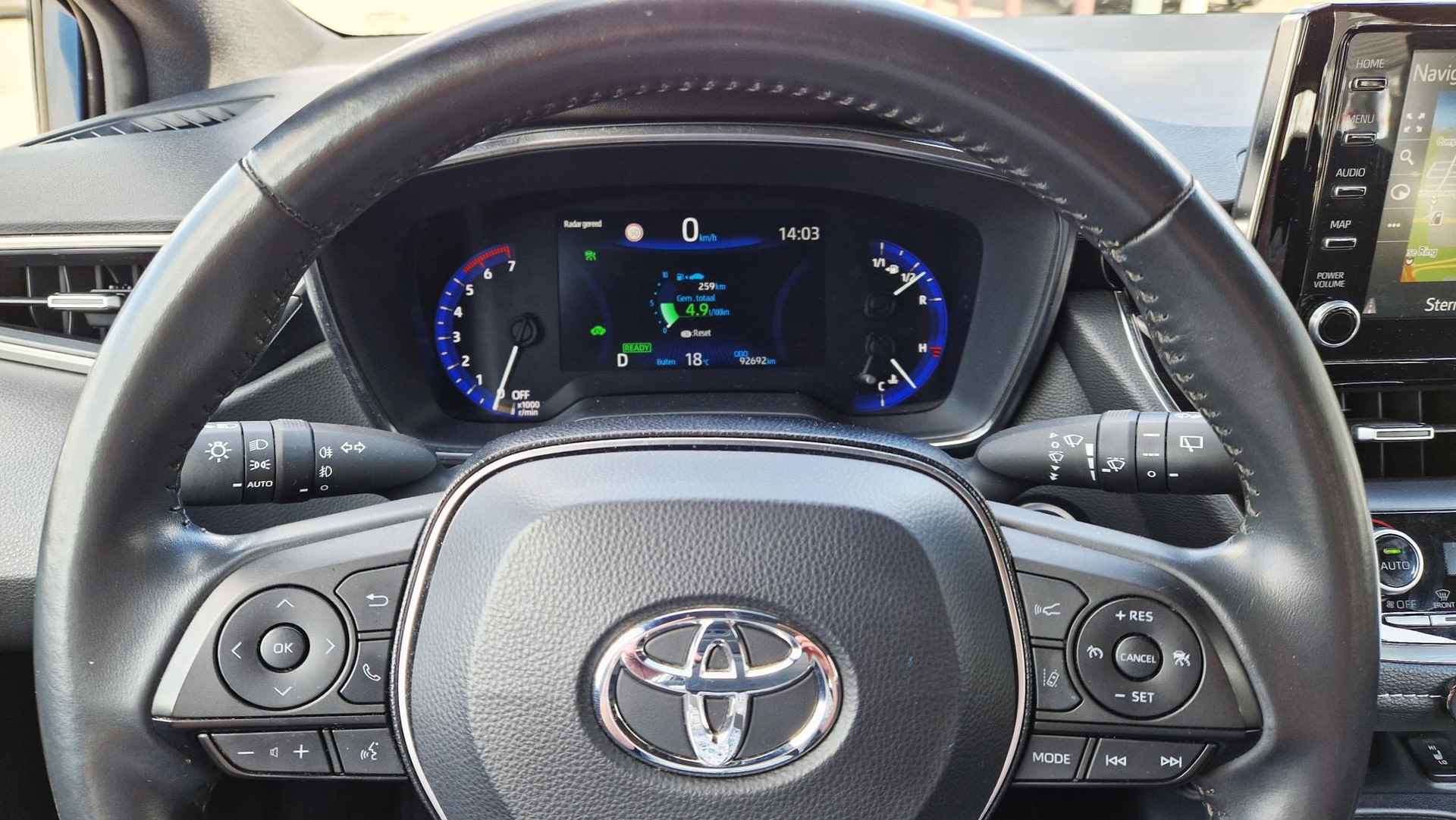 Toyota Corolla Touring Sports 1.8 Hybrid Active - 9/34