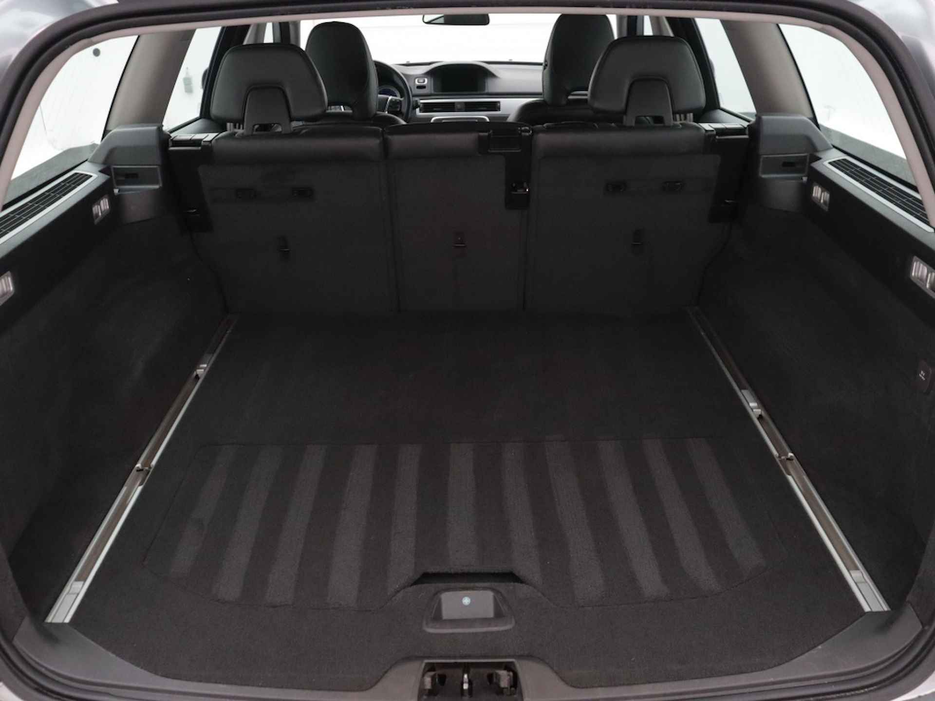 Volvo V70 1.6 T4 R-Edition | Lederen bekleding | Trekhaak - 15/33