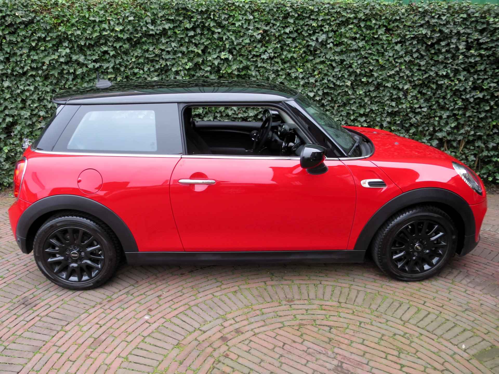 MINI Cooper 1.5 Salt Business F56 LCI NL Auto, Navi, Cruise, Apple CarPlay en 16" - 5/38