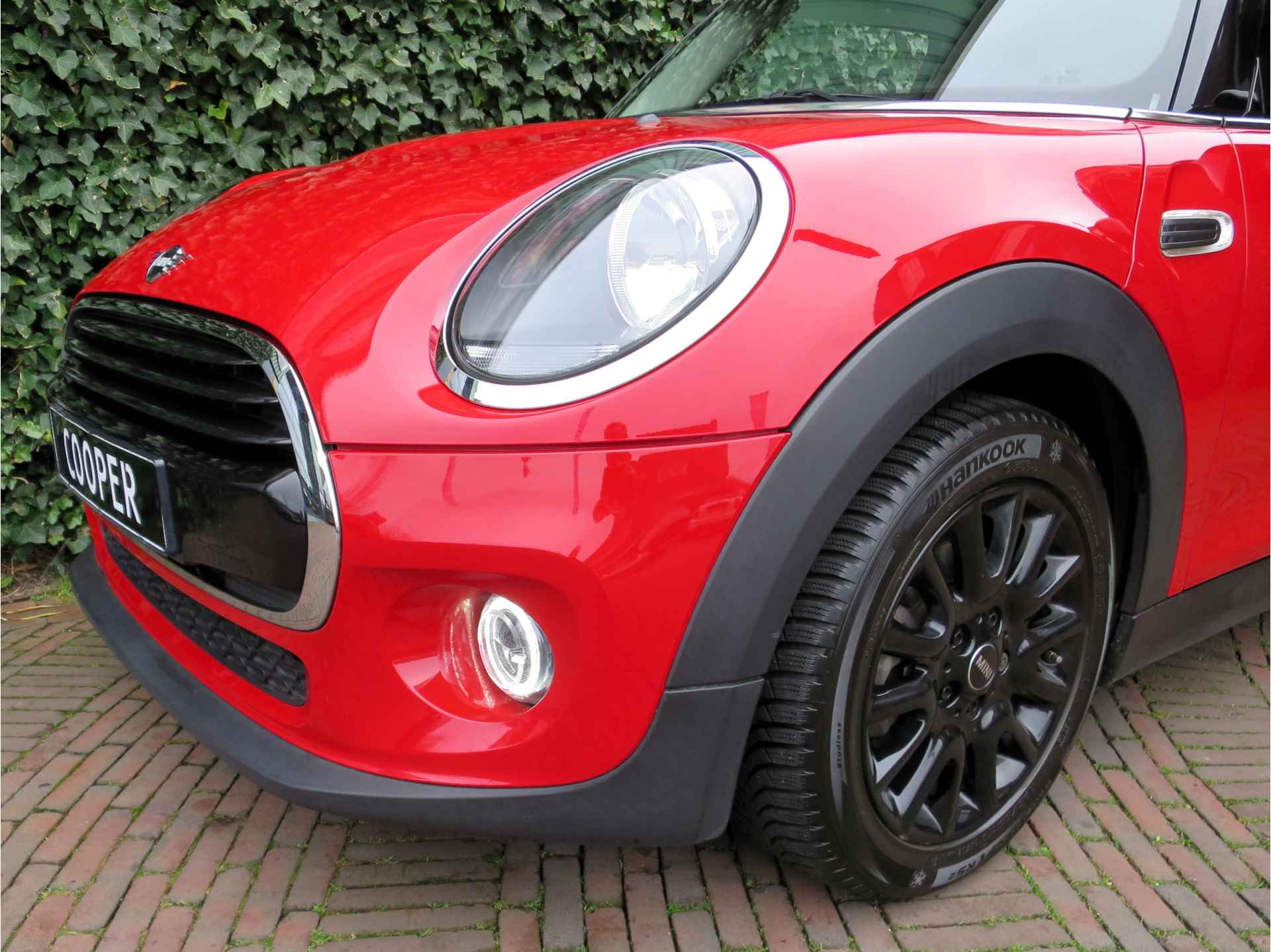 MINI Cooper 1.5 Salt Business F56 LCI NL Auto, Navi, Cruise, Apple CarPlay en 16" - 24/38