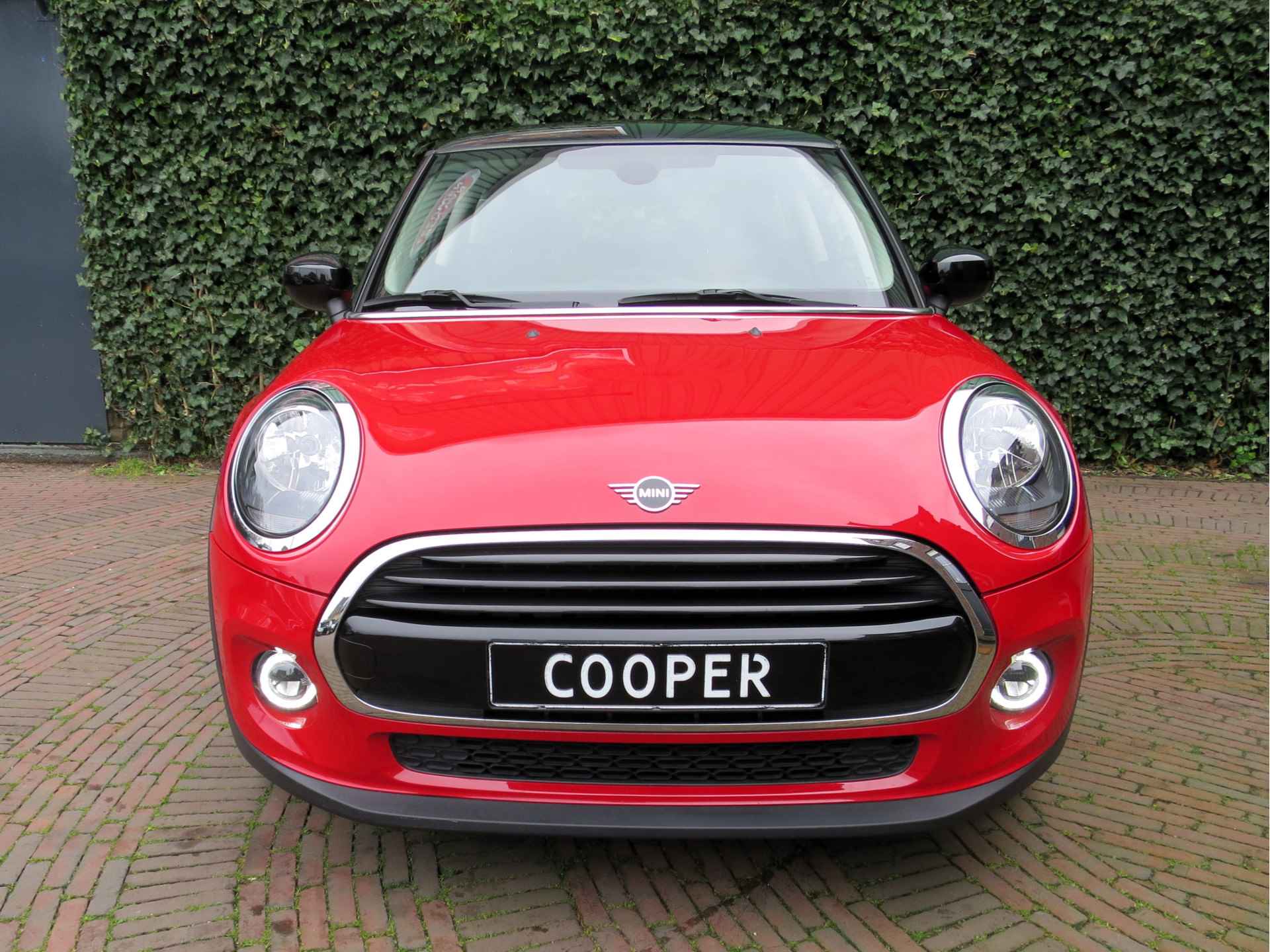 MINI Cooper 1.5 Salt Business F56 LCI NL Auto, Navi, Cruise, Apple CarPlay en 16" - 28/38