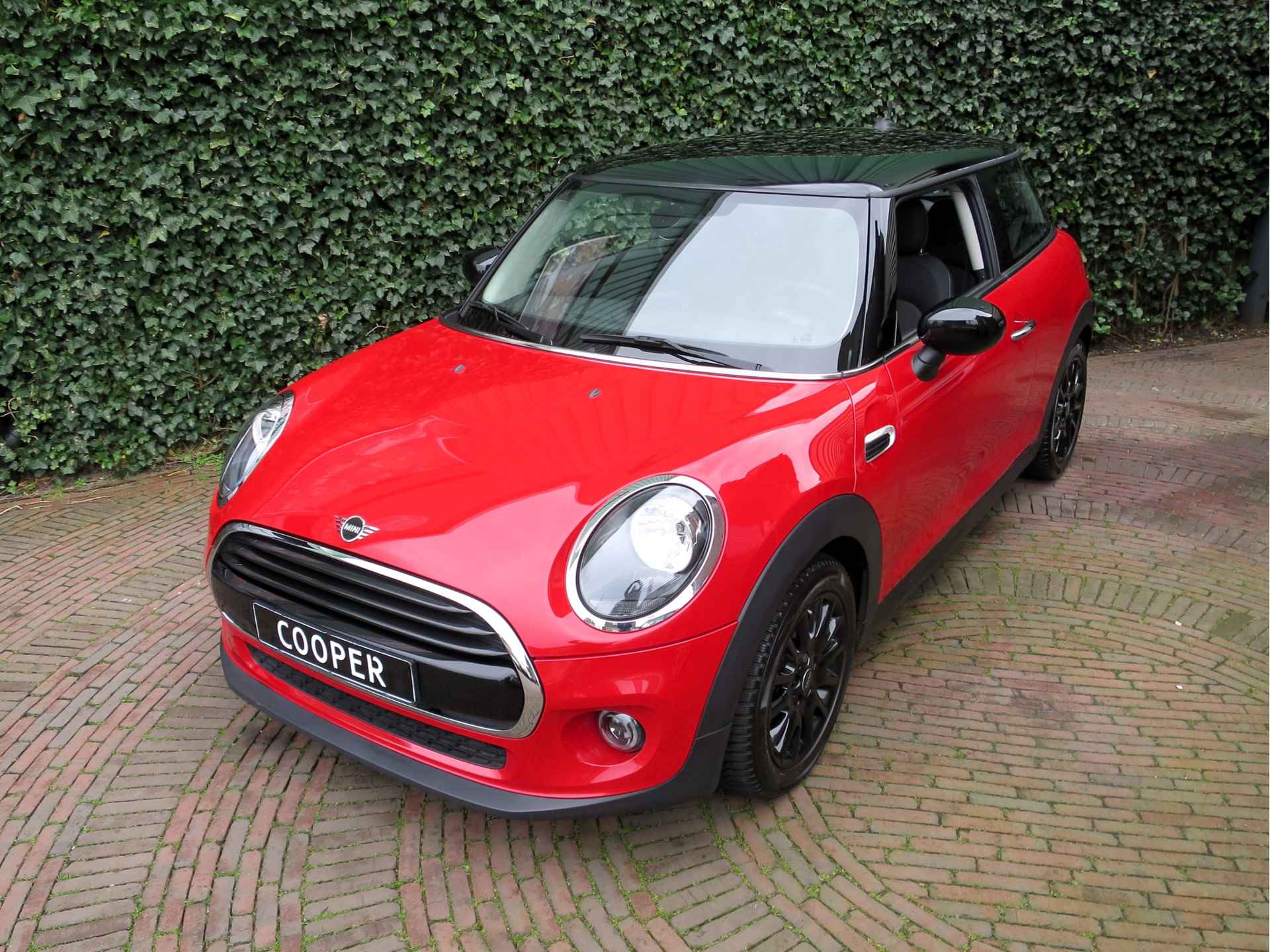 MINI Cooper 1.5 Salt Business F56 LCI NL Auto, Navi, Cruise, Apple CarPlay en 16" - 37/38