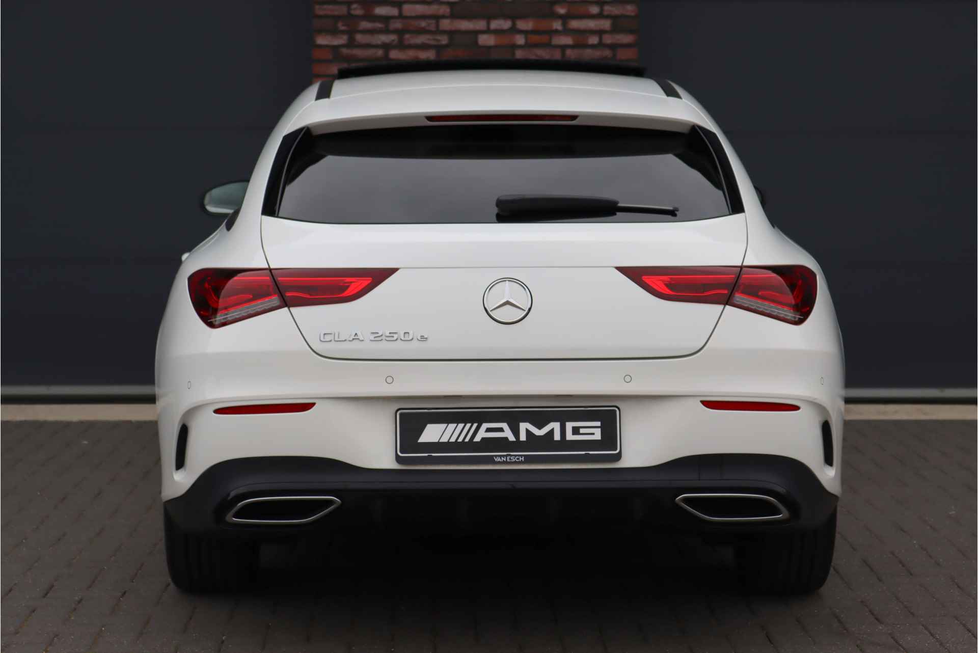 Mercedes-Benz CLA-Klasse Shooting Brake 250 e AMG Line Aut8, Panoramadak, Widescreen, Camera, Sfeerverlichting, Nightpakket, Cruise Control, Etc. - 16/38