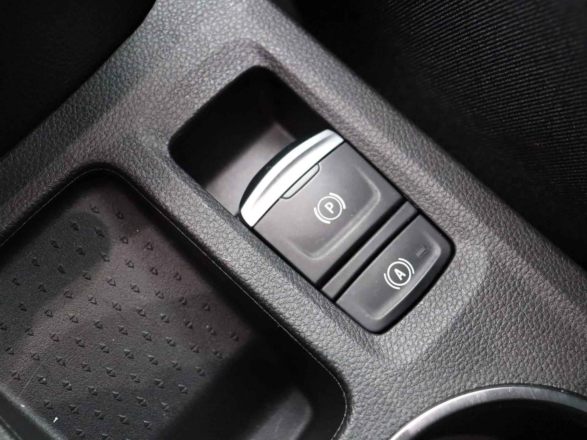 Renault Captur 140pk Mild Hybrid EDC/Automaat Intens | Stoel + Stuurverwarming | Achteruitrijcamera | Parkeersensoren voor/achter | - 21/44