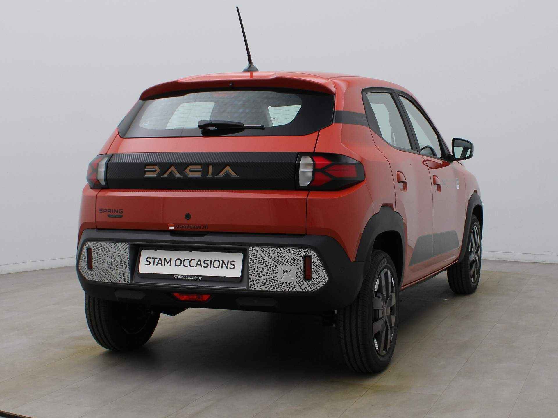 Dacia Spring Extreme 65 26.8 kWh Camera | Climate | Cruisecontrol | Navi | Parksens. achter - 16/35