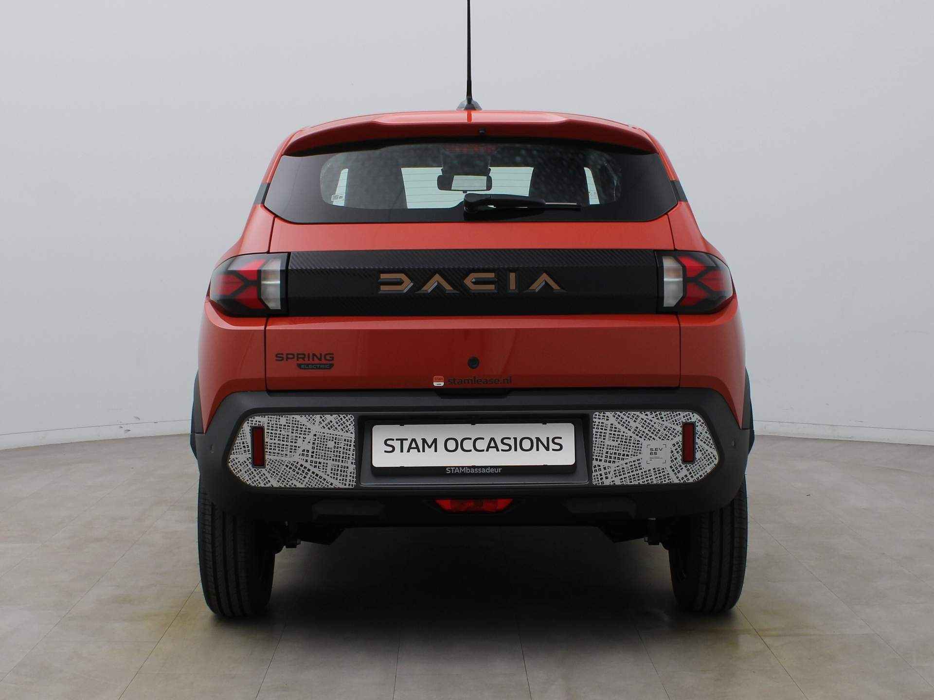 Dacia Spring Extreme 65 26.8 kWh Camera | Climate | Cruisecontrol | Navi | Parksens. achter - 23/35