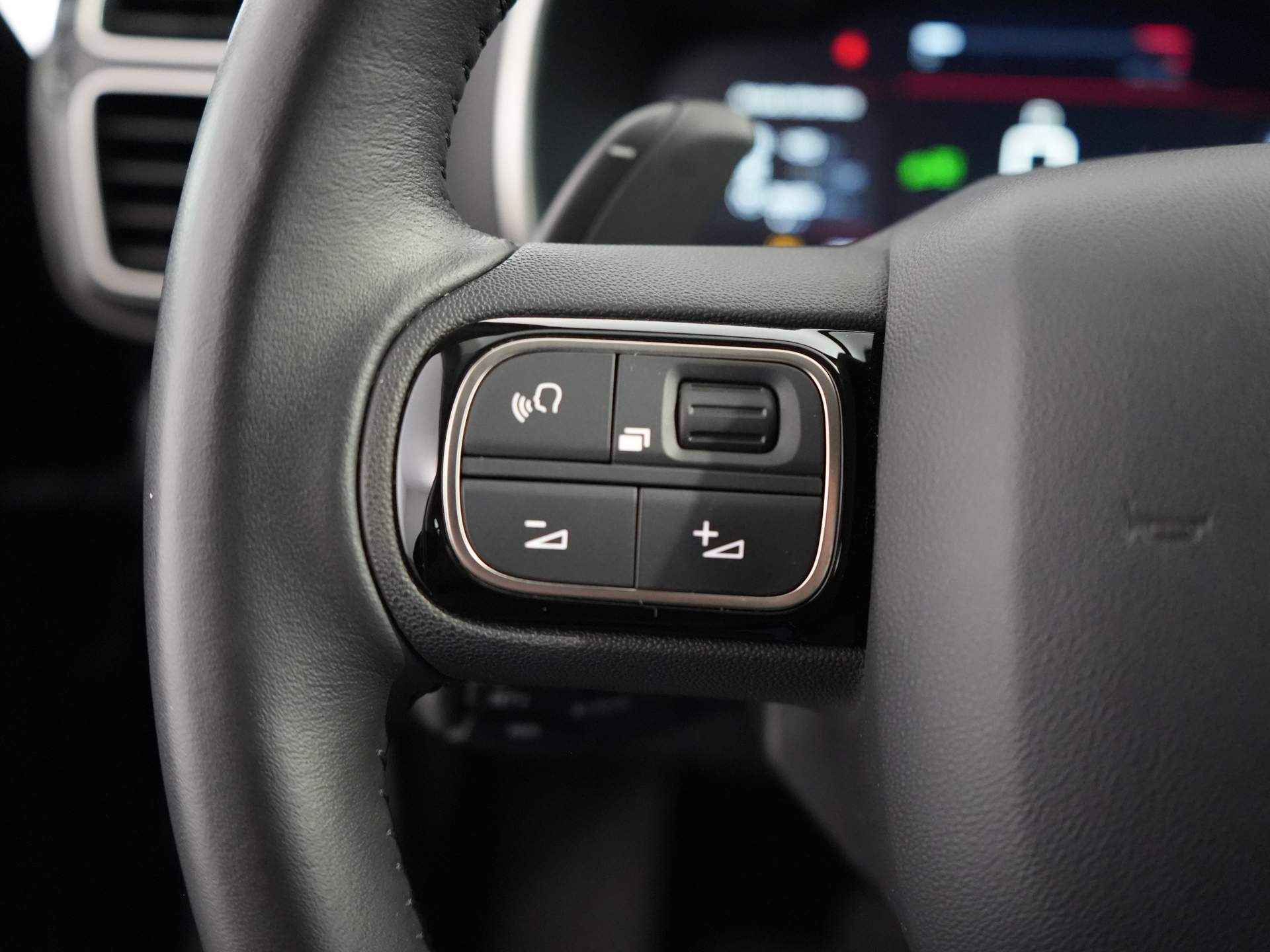 Citroën C5 Aircross 1.2 PureTech Feel | Navigatiesysteem full map | Apple Carplay/Android Auto | LED koplampen - 19/32
