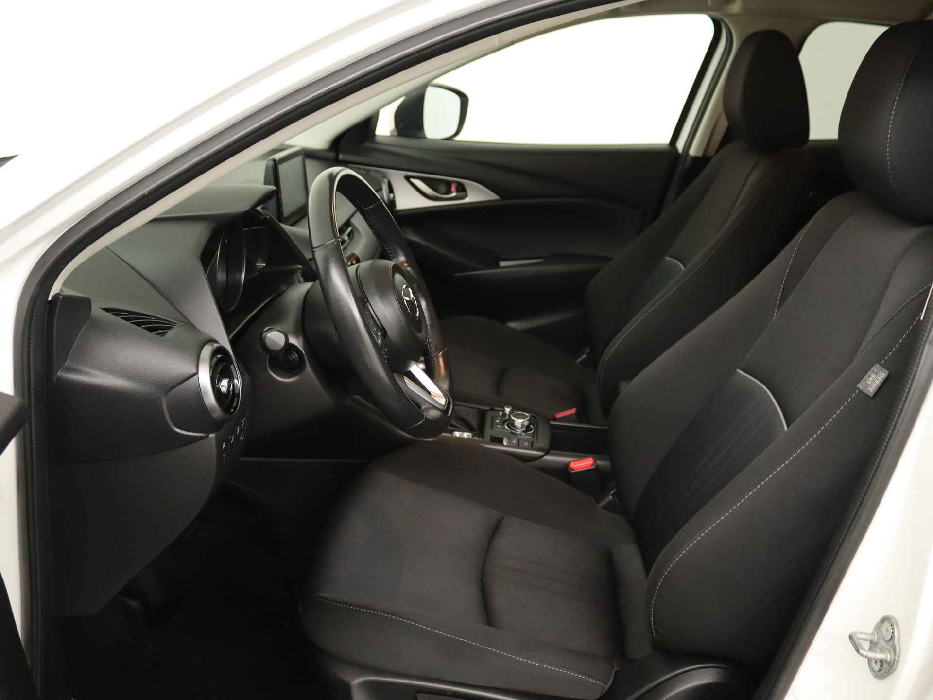 Mazda CX-3 2.0 SkyActiv-G 120 SkyLease automaat | Verwarmde voorstoelen | Trekhaak | - 8/41