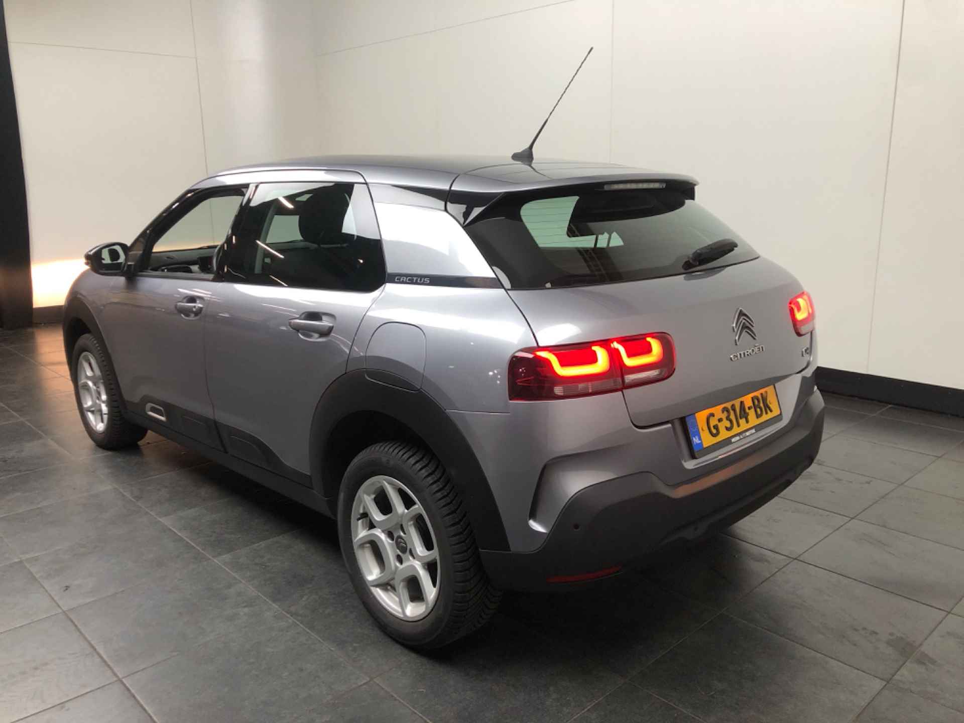 Citroën C4 Cactus 1.2 PureTech Business | Carplay | Cruise | Climate | Navi | 16"LMV | Parkeerassistent | Komt binnenk - 7/9