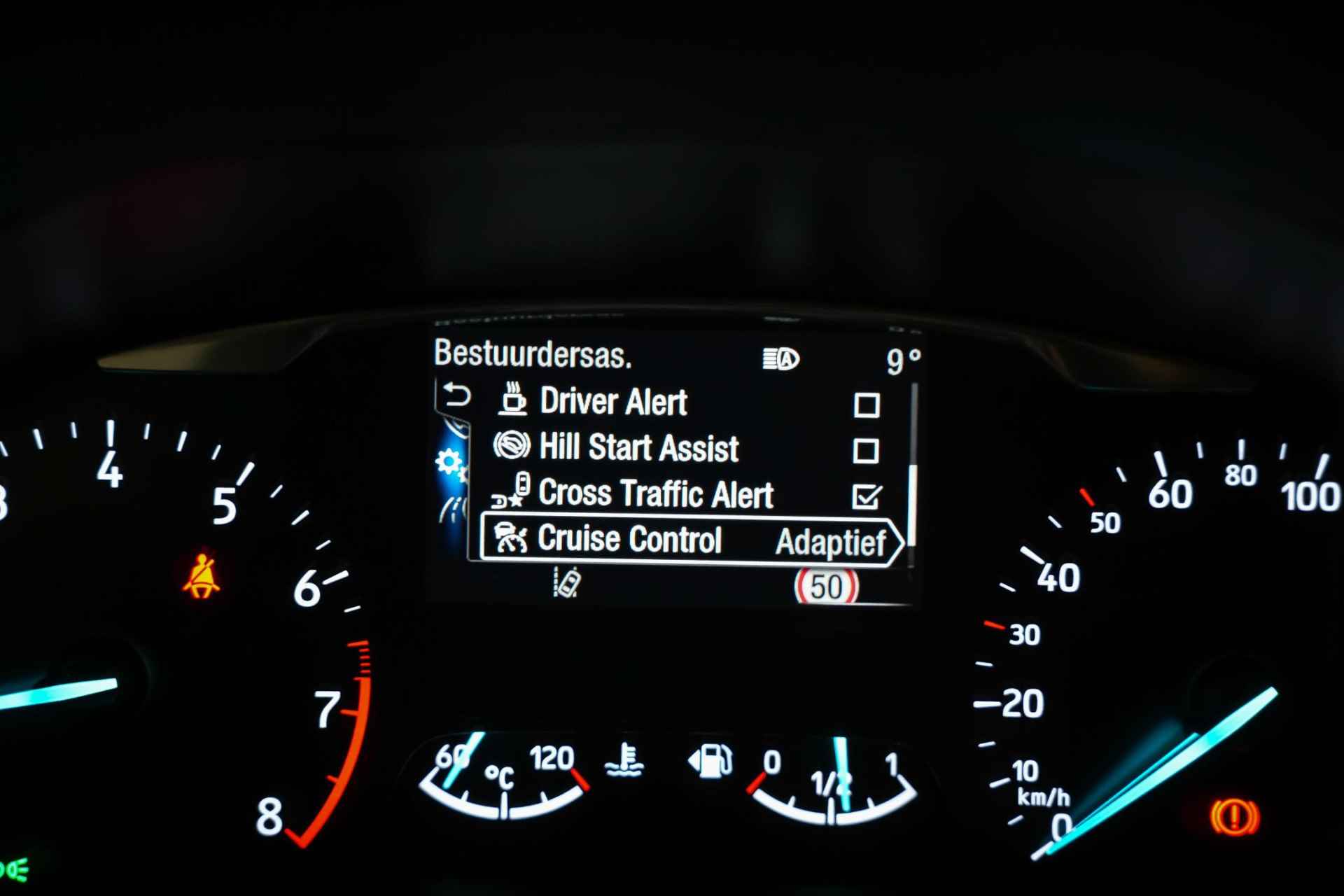 Ford Fiesta ST-Line 1.0 125pk |adaptive cruise control|parkeersensoren en camera|BLIS|navi|DAB|winterpakket|17"| - 28/33