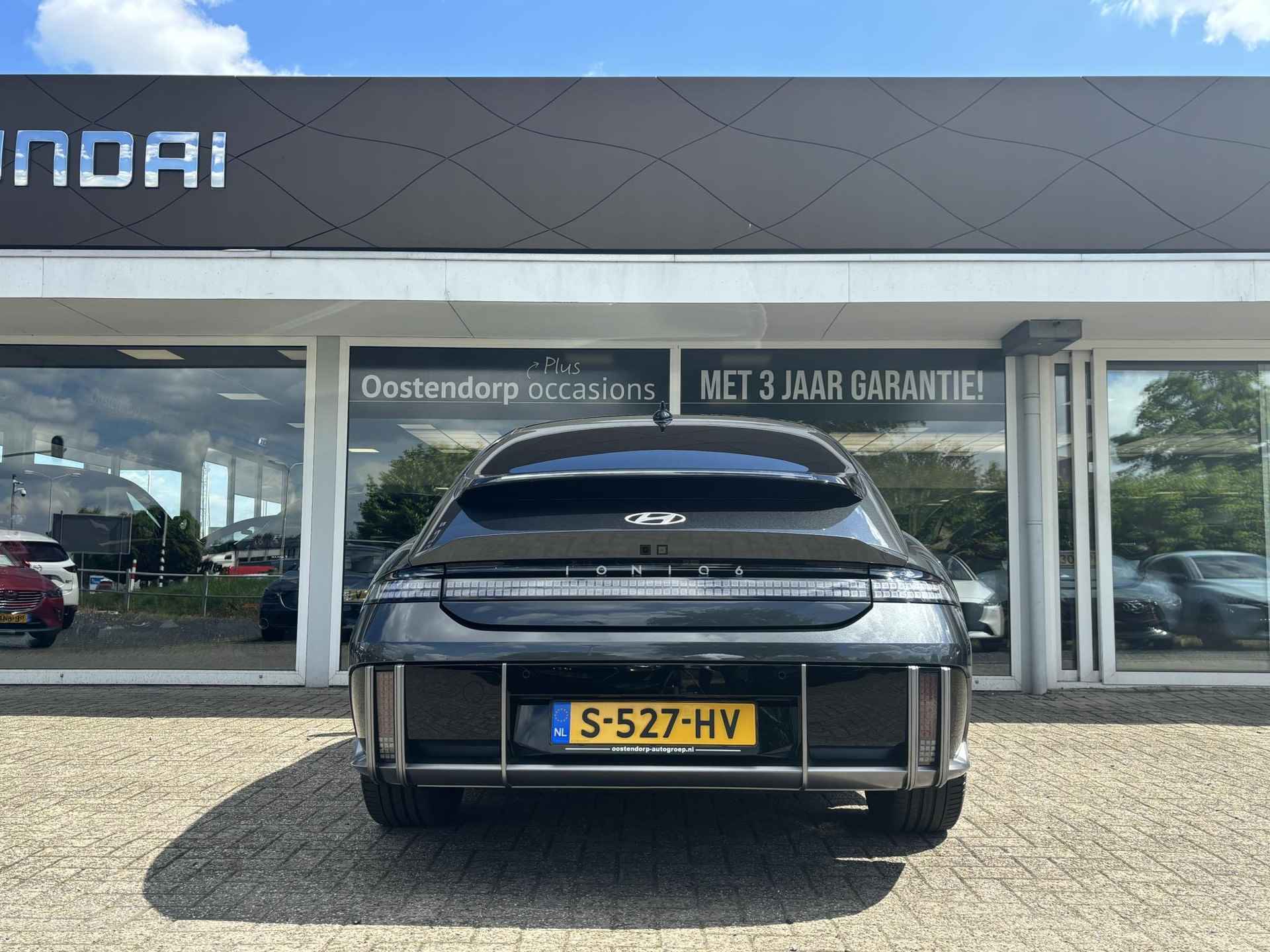 Hyundai IONIQ 6 Connect 77 kWh | Automaat | Navigatie | adaptive Cruise Control | Climate control | Stoelverwarming | resterende Fabrieksgarantie | Rijklaar ! | - 9/31