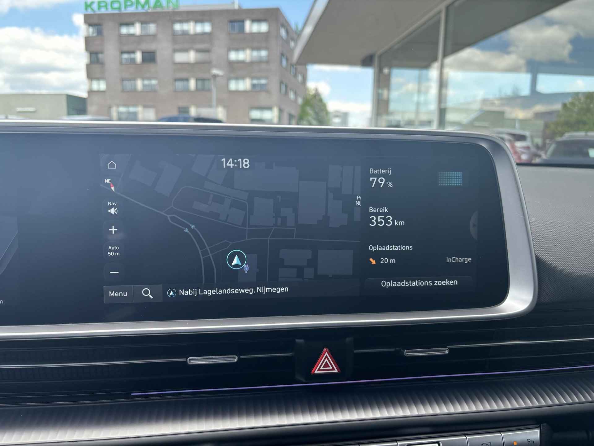 Hyundai IONIQ 6 Connect 77 kWh | Automaat | Navigatie | adaptive Cruise Control | Climate control | Stoelverwarming | resterende Fabrieksgarantie | Rijklaar ! | - 22/31