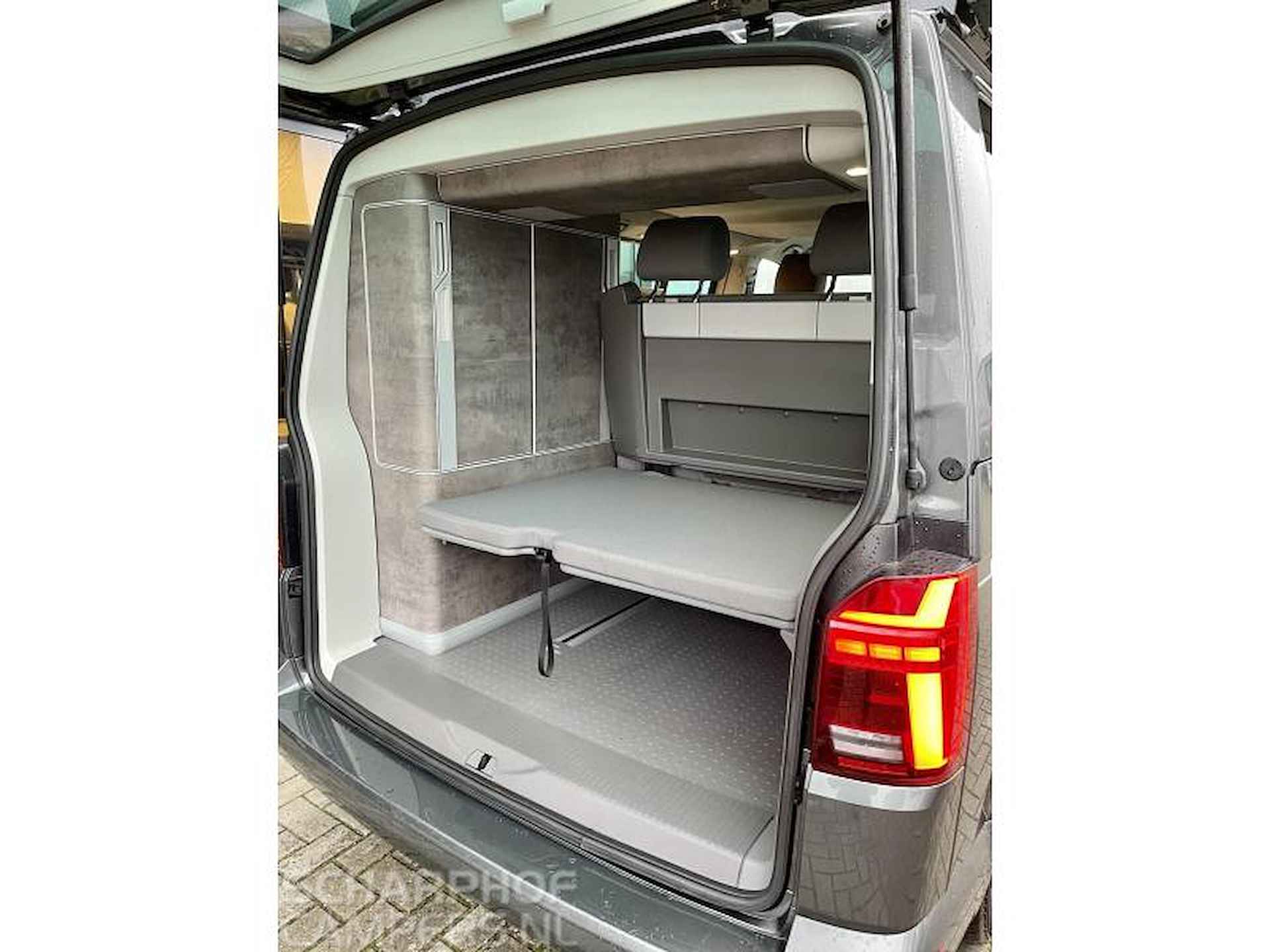 Volkswagen T6.1 California  6.1 OCEAN 150 DSG 2022 - 12/16