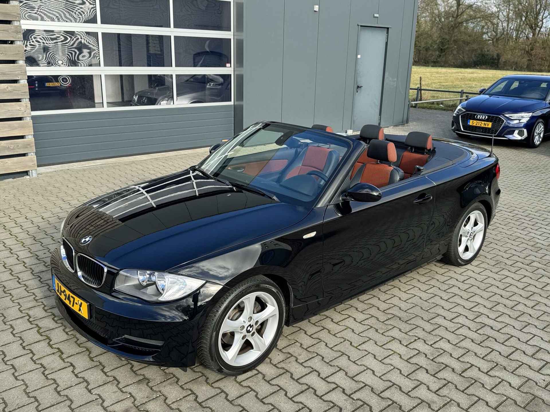 BMW 1-serie Cabrio 118i 2.0 143pk High Executive - 22/30