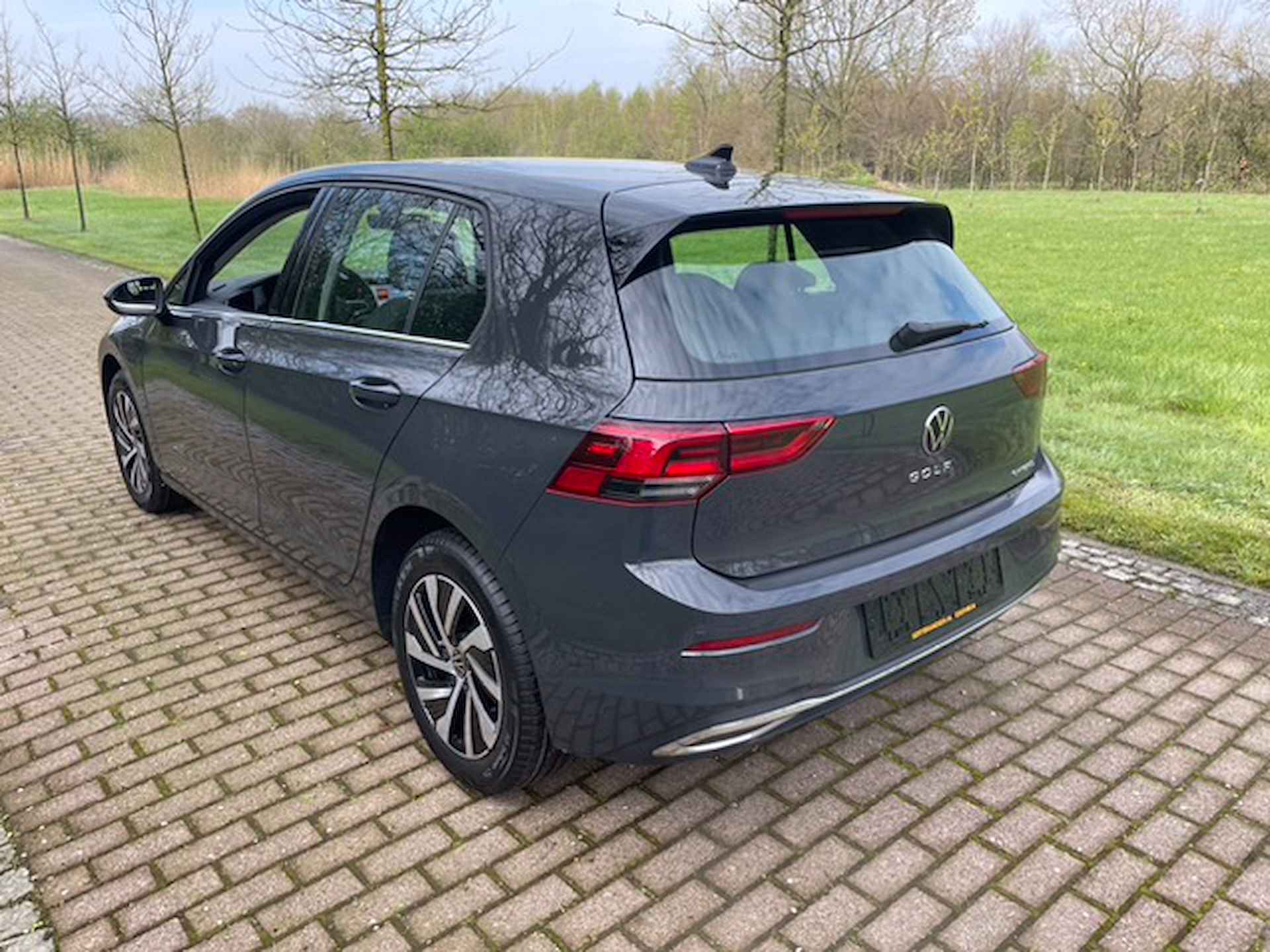 Volkswagen Golf 1.4 eHybrid Style | Massage stoelen | LED | Adaptive cruise control | Stuur verwarming | Elektrische stoelen met geheugen | - 10/24