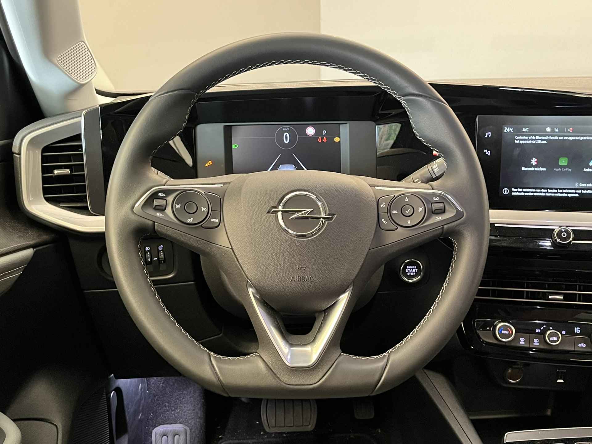 Opel Mokka Electric Level 3 50 kWh 136PK | Camera | LED | Virtueel Dashboard | Sensoren Achter | 17" Lichtmetaal | Apple/Android Carplay | Bluetooth | DAB | Cruise | Airco - 18/33