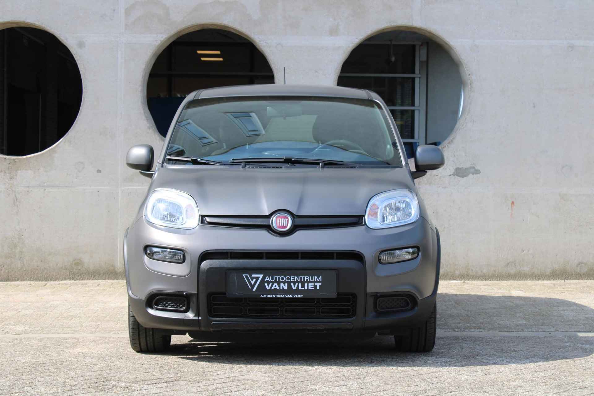 Fiat Panda 1.0 Hybrid Sport | MAT GRIJS | - 10/17