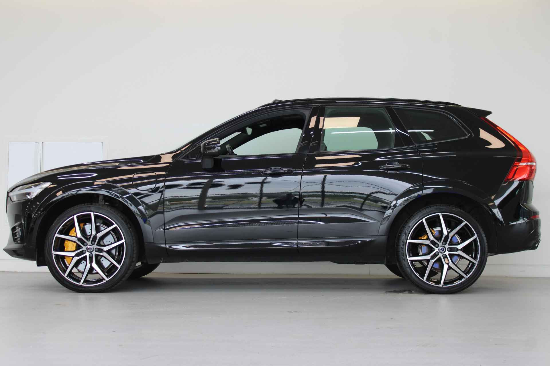 Volvo XC60 T8 405PK Polestar Engineered AWD | 22'' | Trekhaak | Origineel NL | HUD | BLIS | HK Audio - 2/74