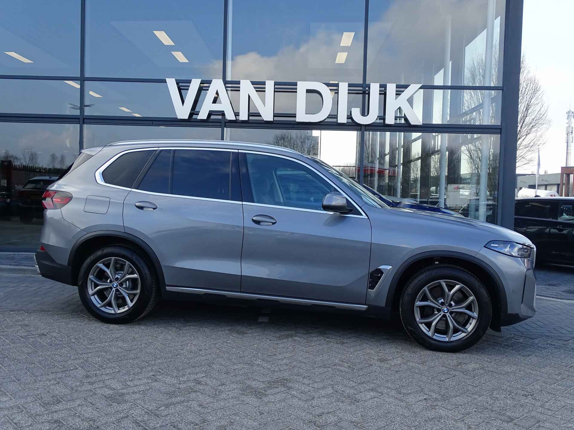 BMW X5 xDrive50e Innovation Pack Elek.Trekhaak Driv.Ass.Pro. Park.Pro. Harman/Kardon Memory-stoelen Extra getint-glas Cockpit Pro Ada. - 4/65