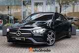 Mercedes CLA Coupé 180 AMG-Line 136pk | Sfeer | Trekhaak | DAB | Navi | Cruise | Stoelverwarming | 1e Eigenaar