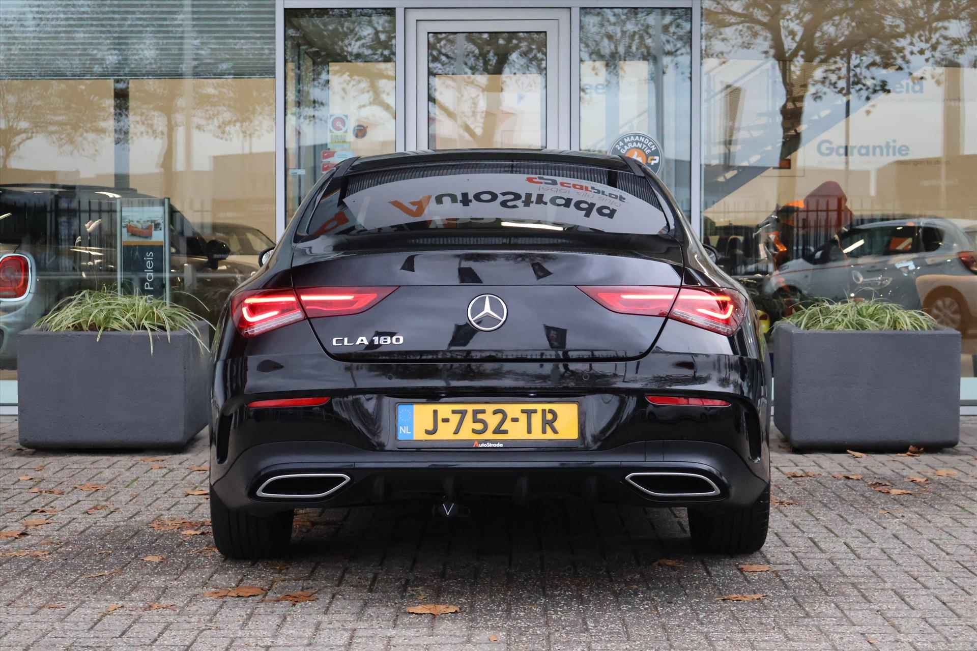 Mercedes CLA Coupé 180 AMG-Line 136pk | Sfeer | Trekhaak | DAB | Navi | Cruise | Stoelverwarming | 1e Eigenaar - 14/43