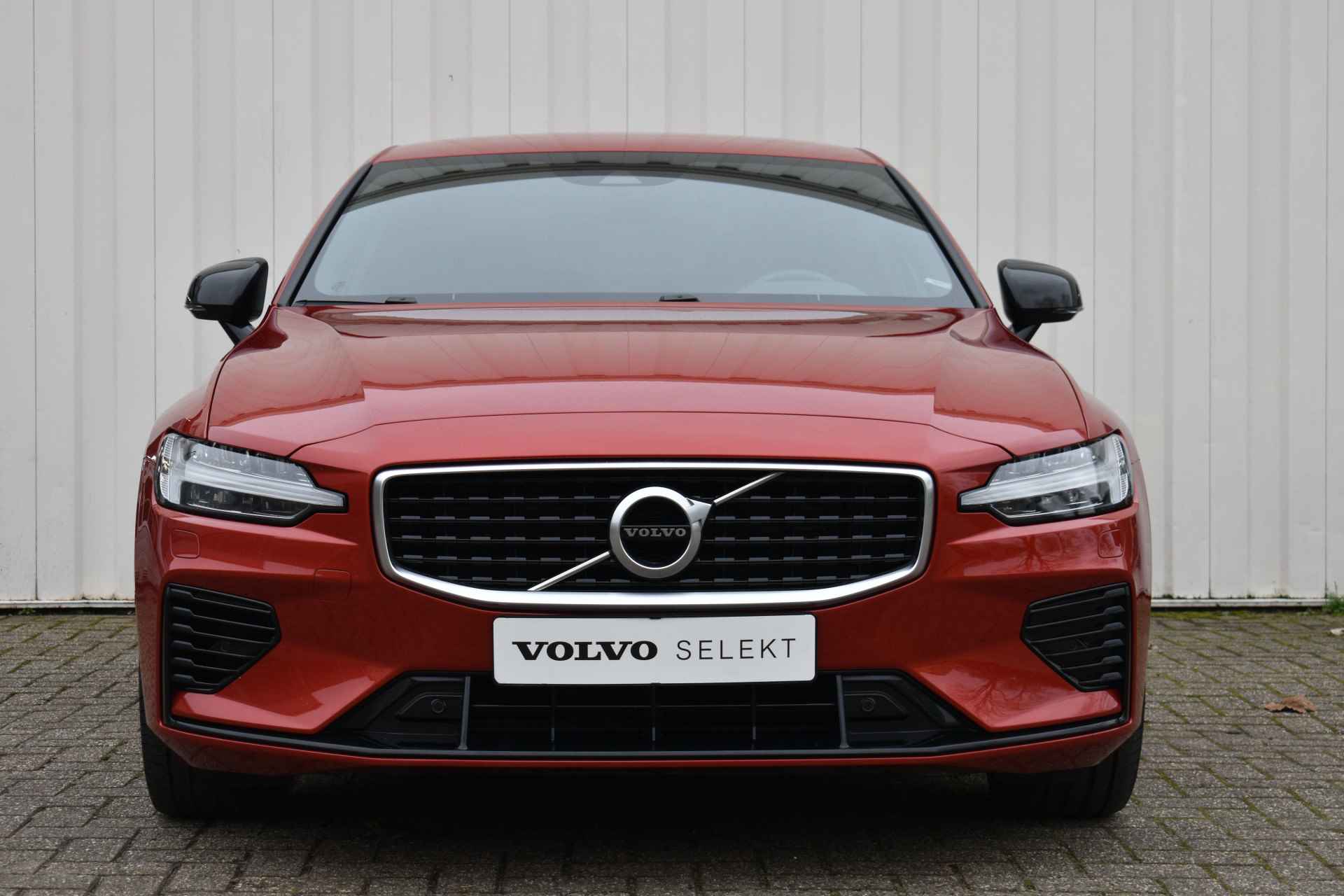 Volvo S60 Recharge T8 390PK AWD R-Design | Harman/Kardon | Camera | Keyless | Stuurverwarming - 3/43