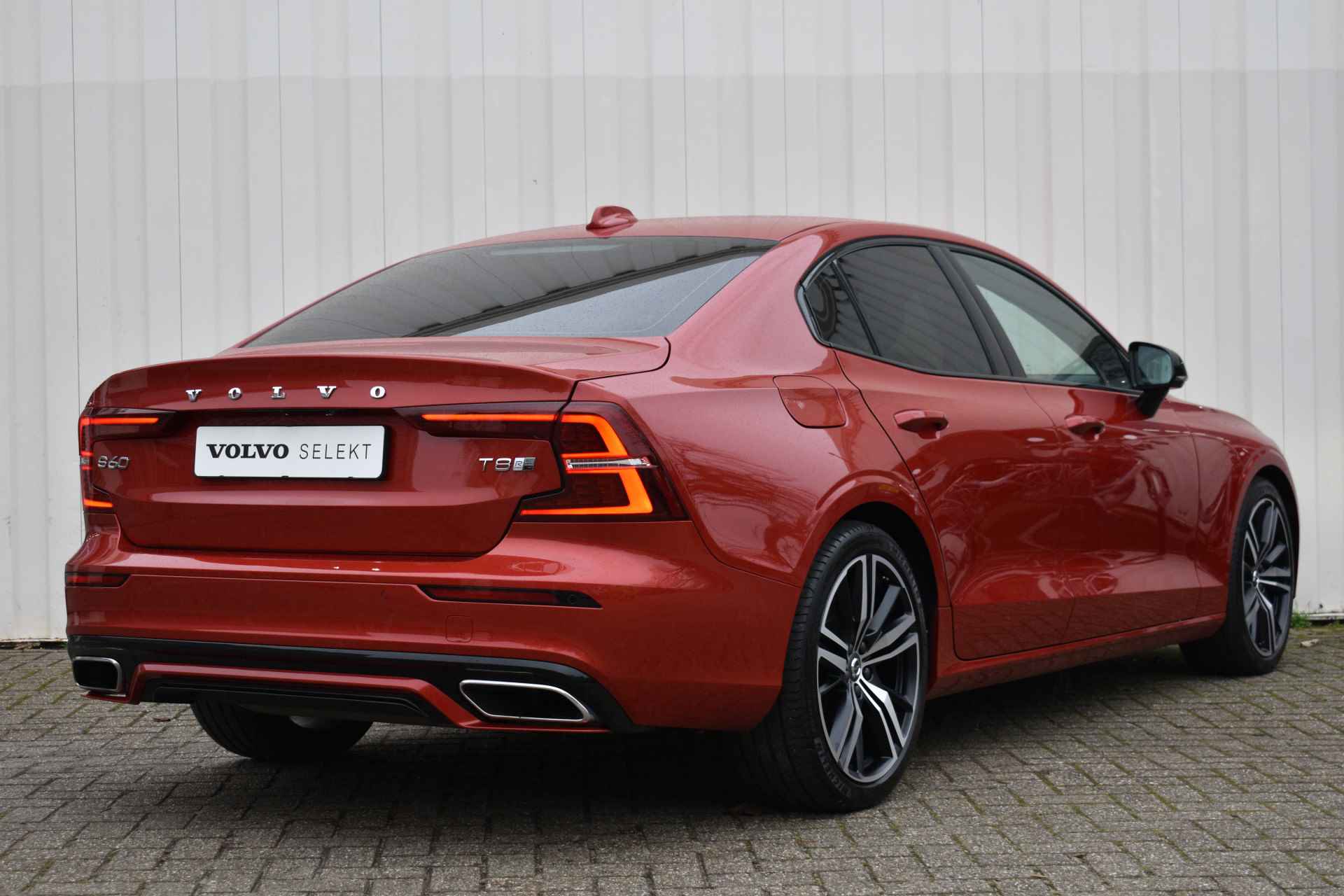 Volvo S60 Recharge T8 390PK AWD R-Design | Harman/Kardon | Camera | Keyless | Stuurverwarming - 43/43