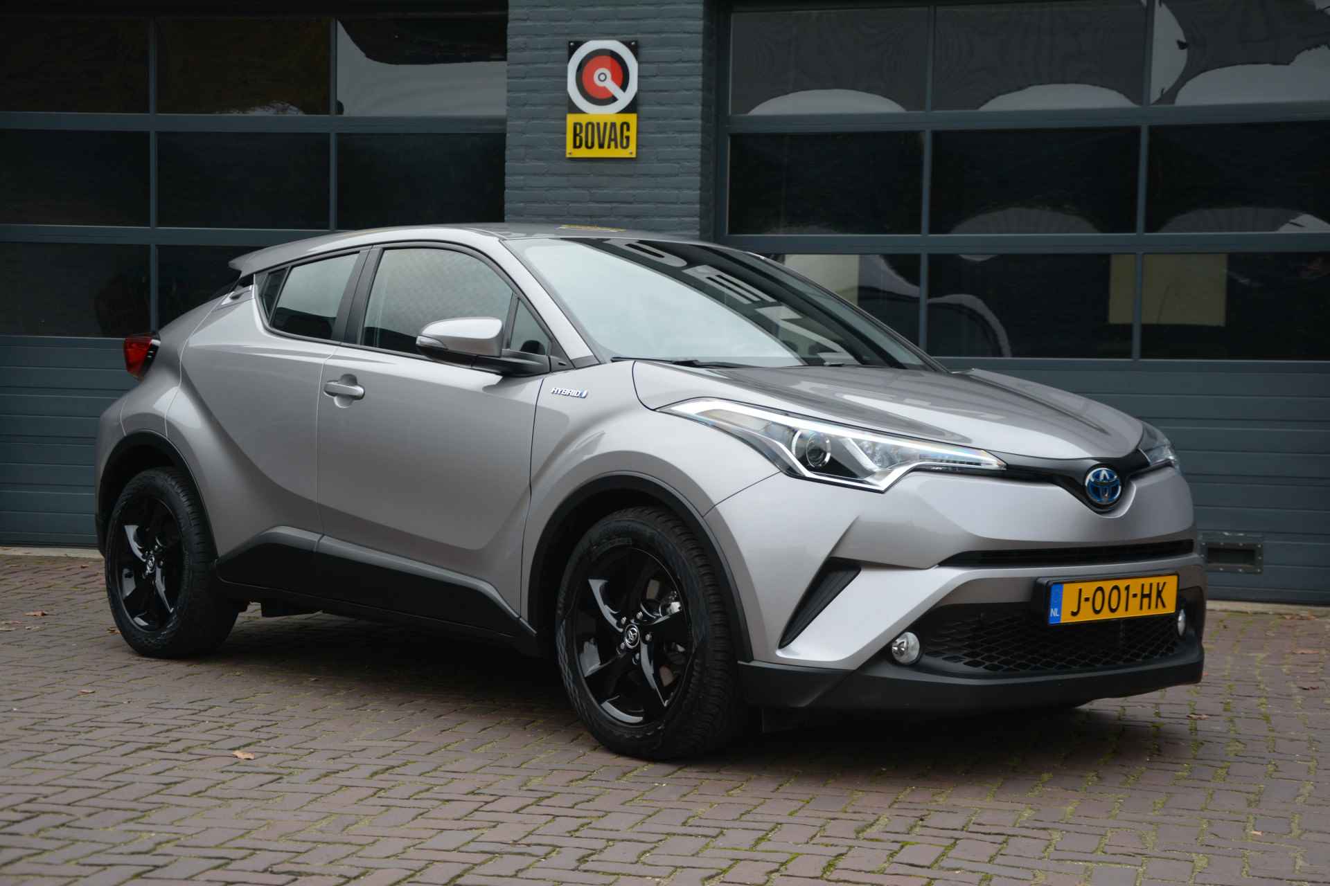 Toyota C-HR 1.8 Hybrid Active - 5/26