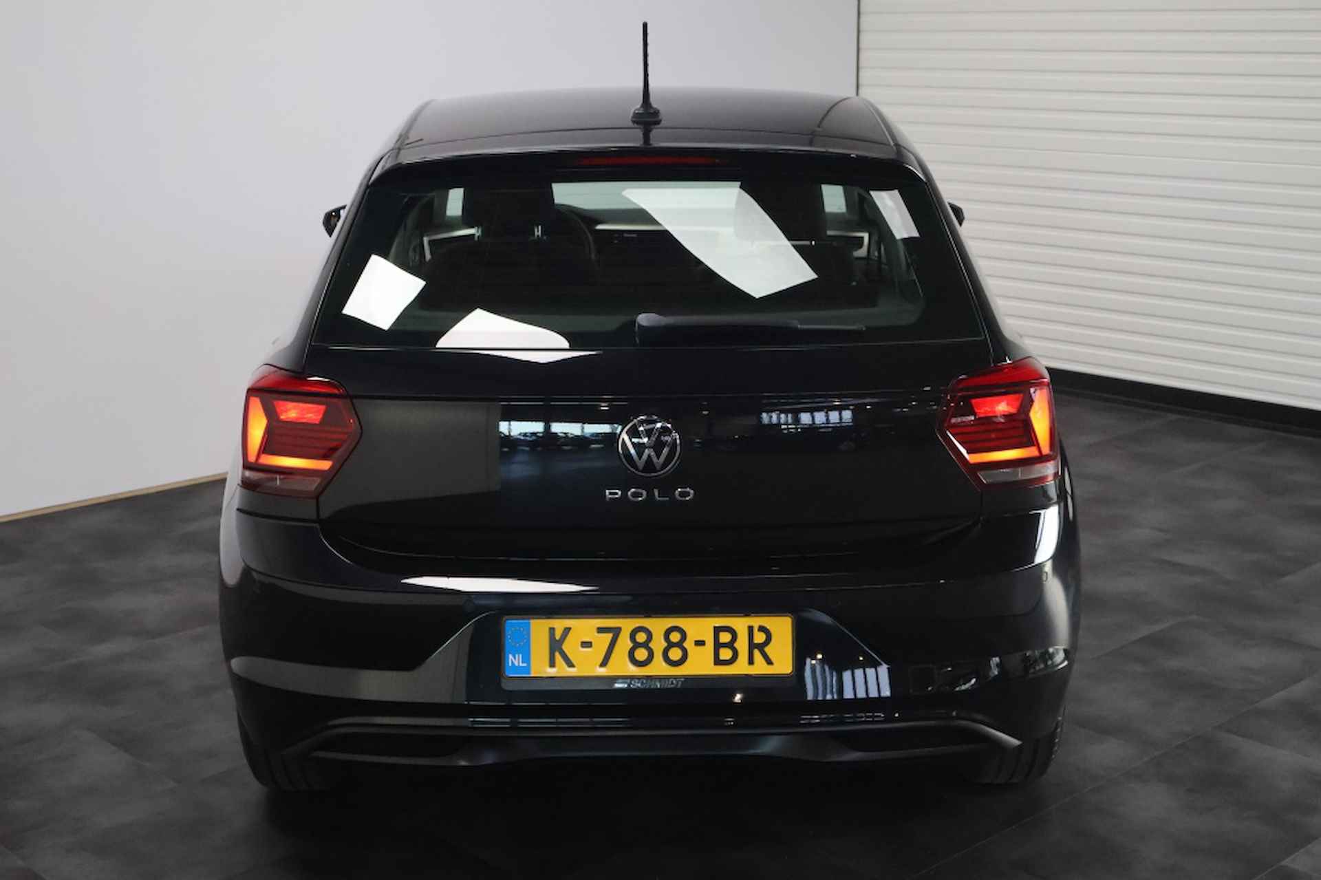 Volkswagen Polo 1.0 TSI Comfortline Business | Carplay | PDC - 5/23