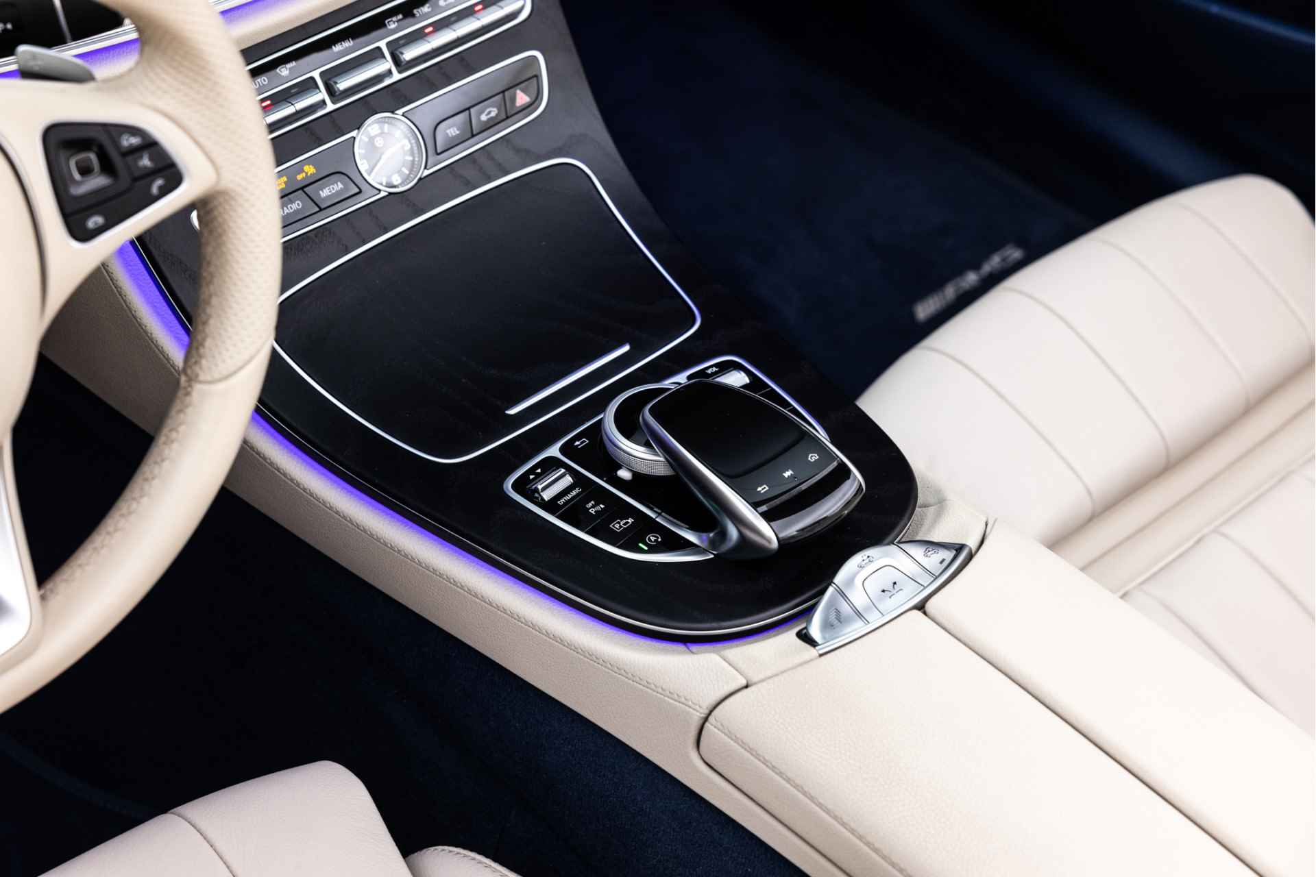 Mercedes-Benz E-Klasse Cabrio 300 Premium | AMG | Memory | Distronic+ | LED - 20/65