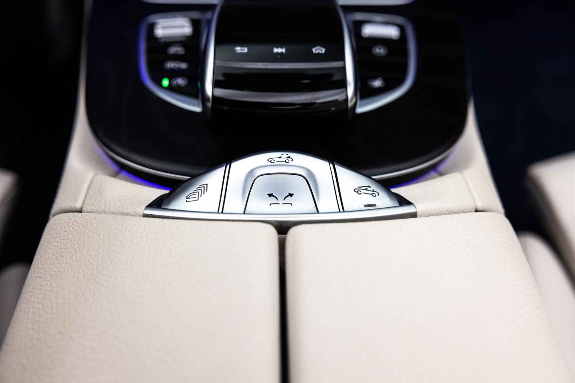 Mercedes-Benz E-Klasse Cabrio 300 Premium | AMG | Memory | Distronic+ | LED - 38/65