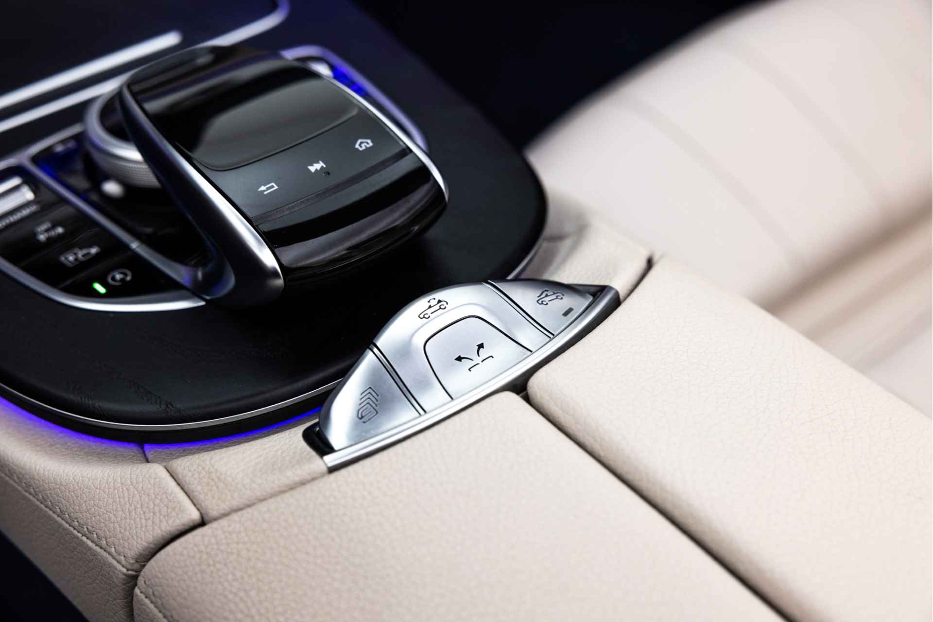 Mercedes-Benz E-Klasse Cabrio 300 Premium | AMG | Memory | Distronic+ | LED - 43/65