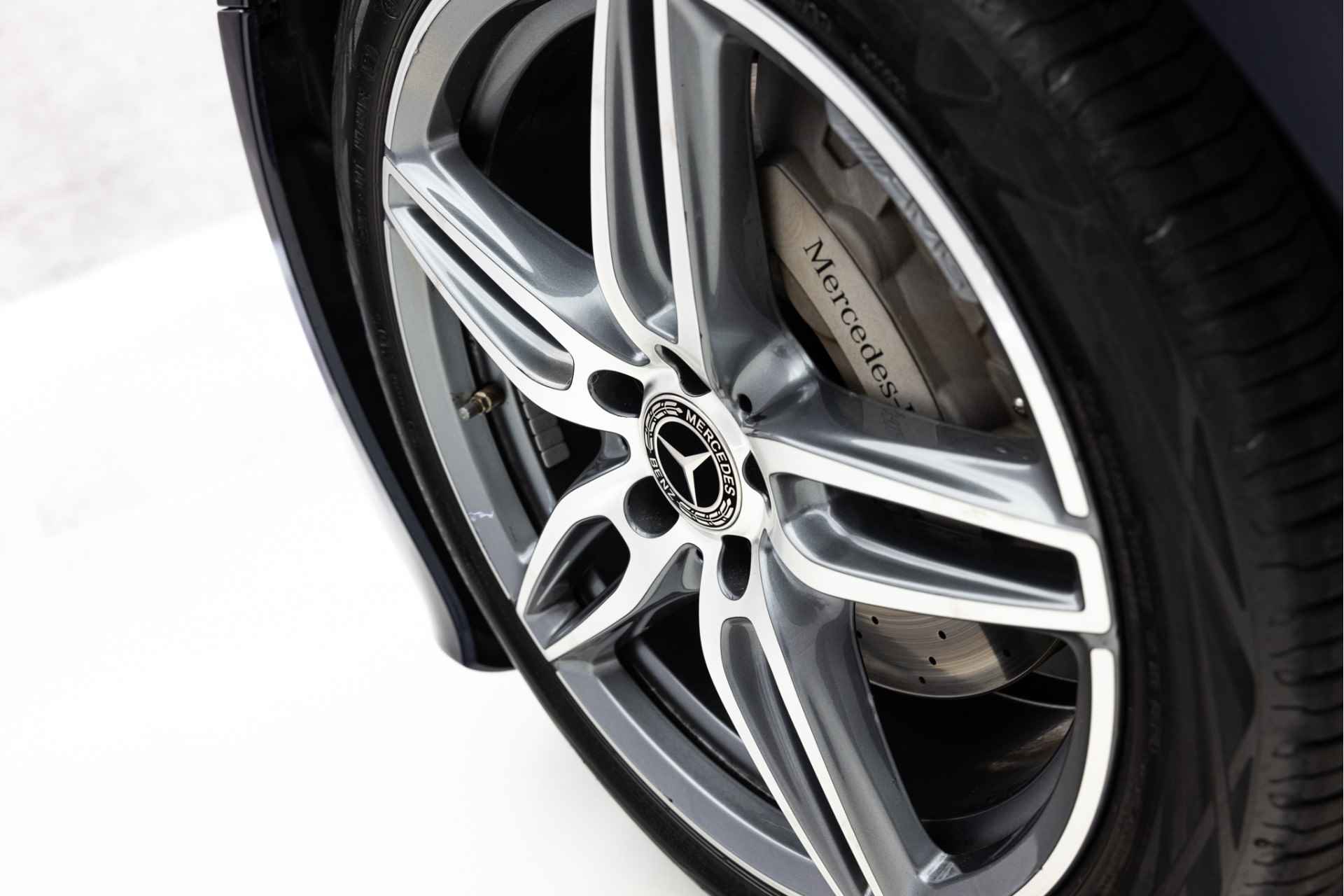 Mercedes-Benz E-Klasse Cabrio 300 Premium | AMG | Memory | Distronic+ | LED - 64/65