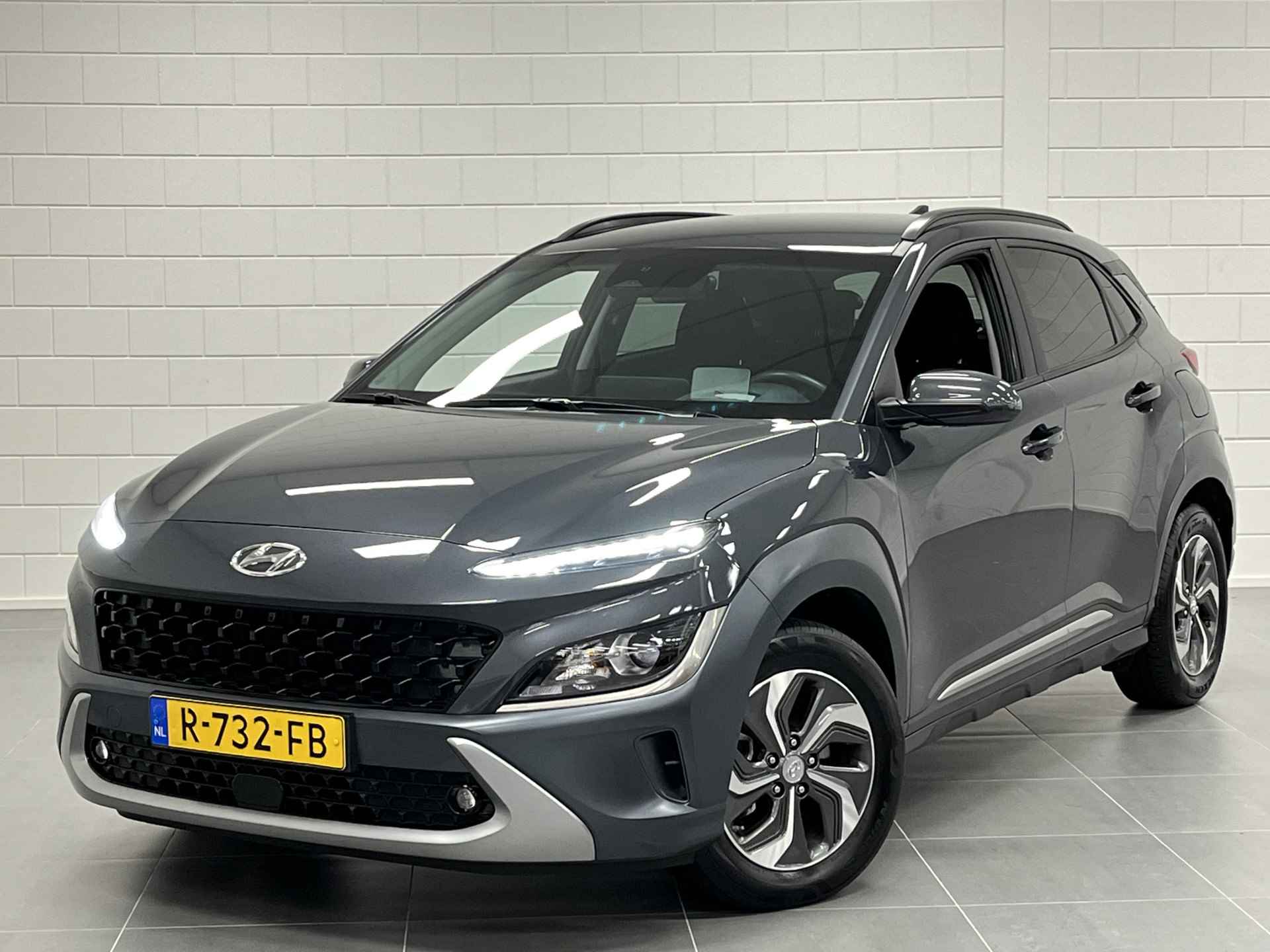 Hyundai KONA 1.6 GDI HEV Fashion AUTOMAAT! | NAVIGATIE | CLIMATE CONTROL | ZUINIGE AUTO MET HOGE INSTAP - 39/45