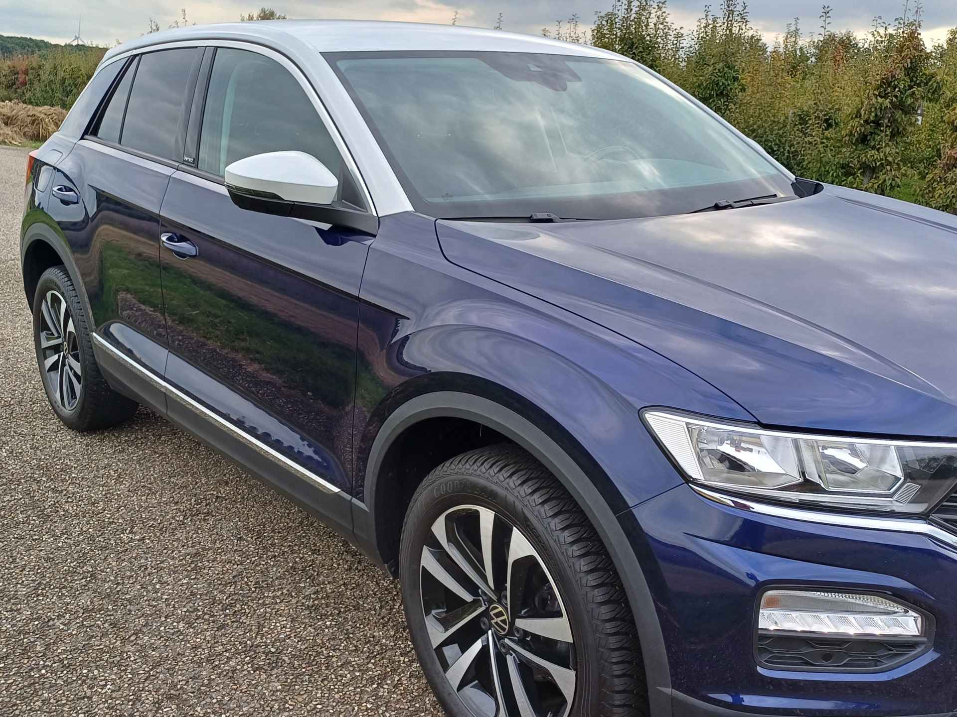 Volkswagen T-Roc 1.5 TSI Sport United | Lage KM! | Park V+A | Ada Cruise | Stoel stuur verw | Navi | Carplay - 22/51