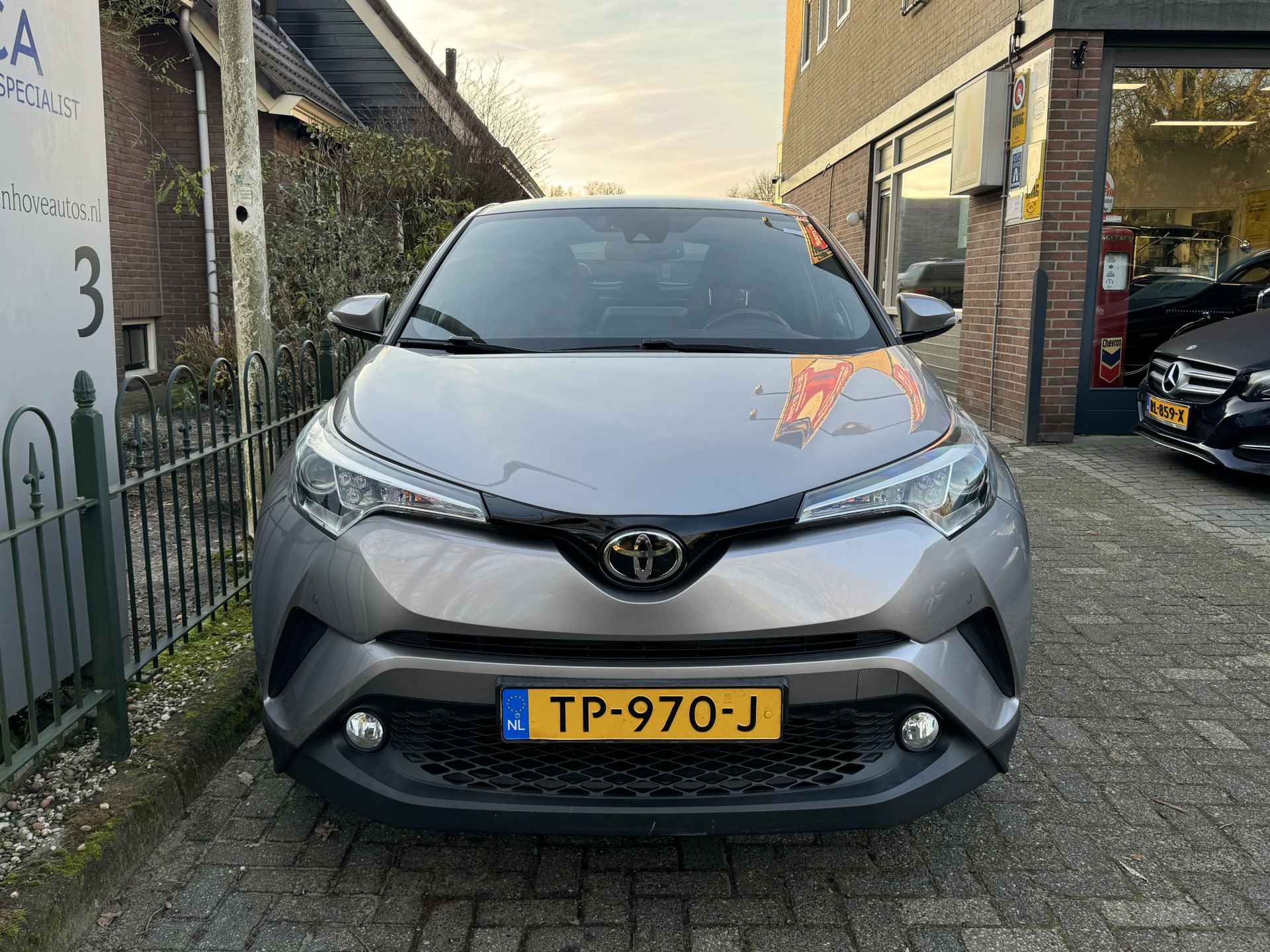 Toyota C-HR 1.2 Style Airco/Navigatie/JBL Sound - 5/49