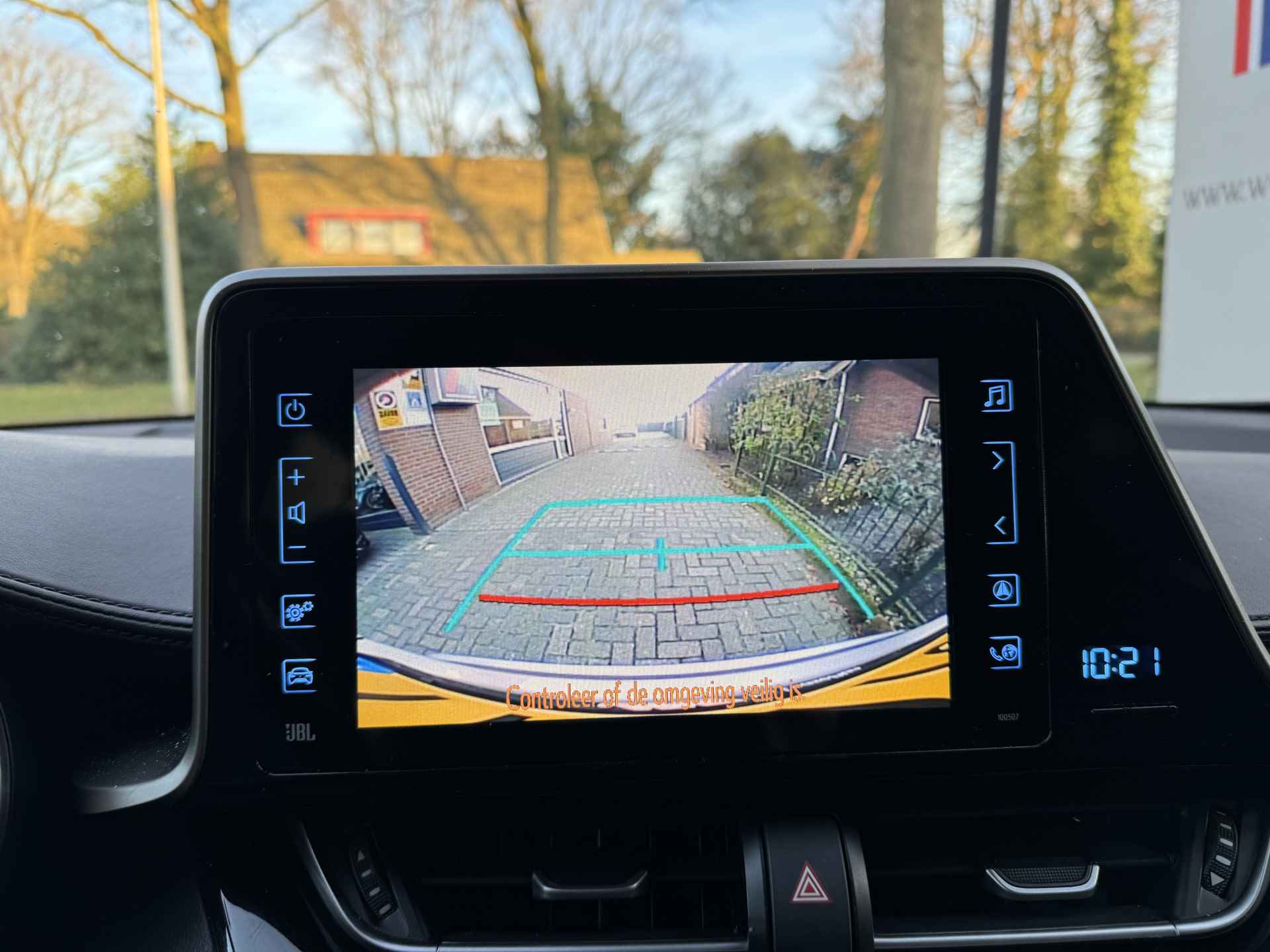 Toyota C-HR 1.2 Style Airco/Navigatie/JBL Sound - 30/49