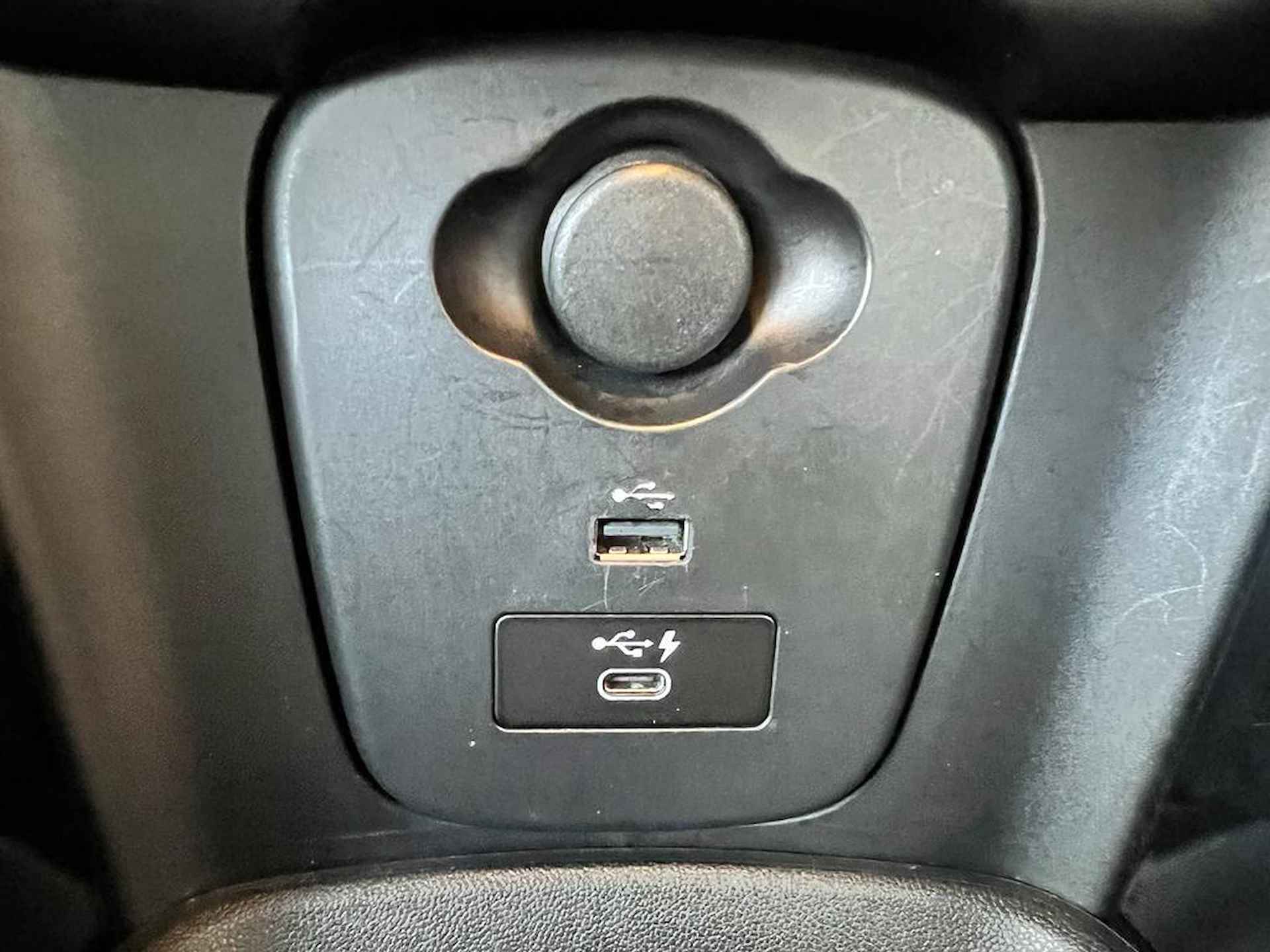 Mini Mini Cabrio 2.0 Cooper S Sidewalk Edition Apple Carplay, Adaptive Cruise Control, Stoelverwarming, Head-Up Display, Virtual Cockpit, stuurverwarming, Climate Control, Achteruitrijcamera, Isofix (MET GARANTIE*) - 31/34