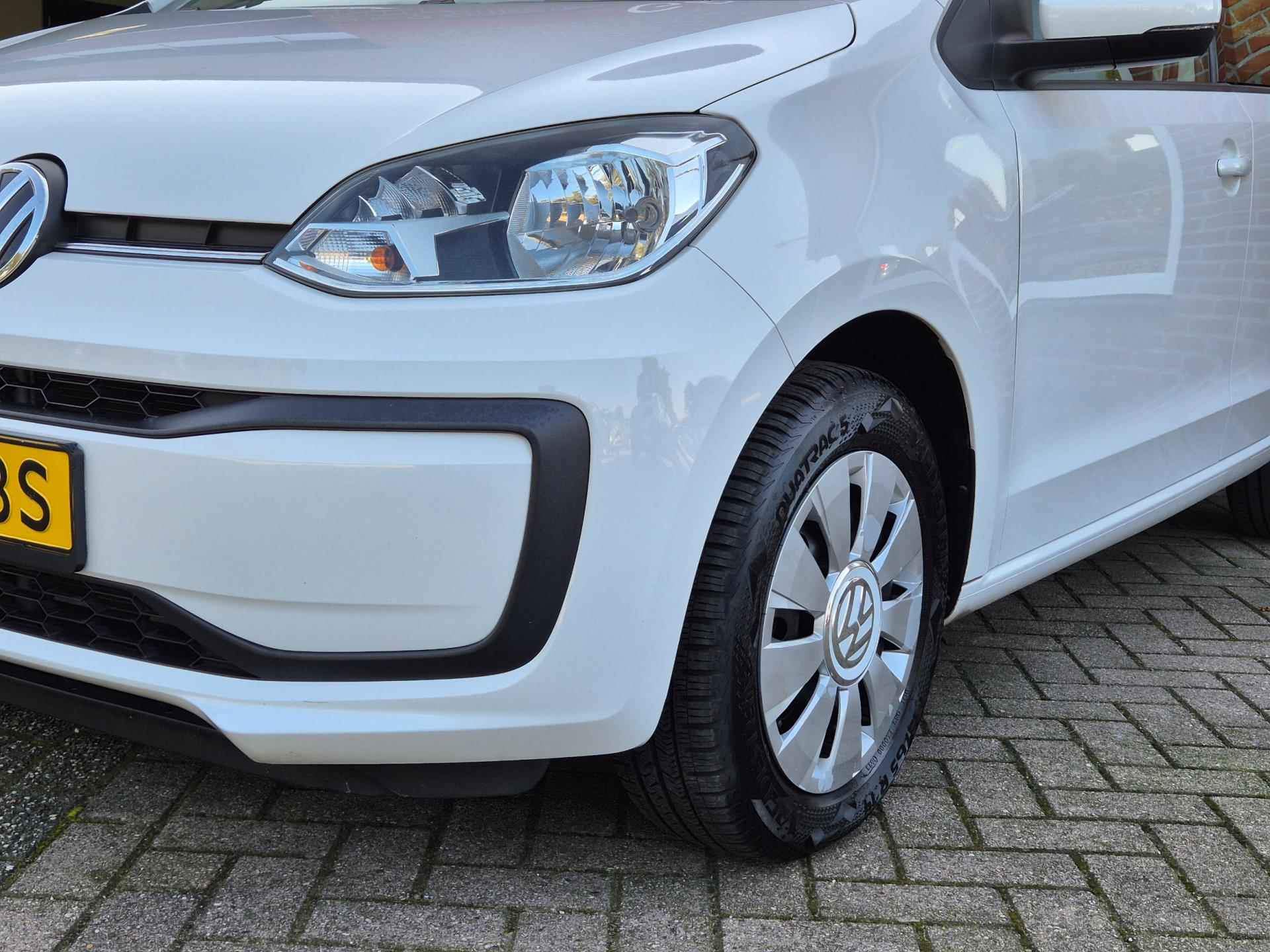 Volkswagen Up! 1.0 BMT move up! 60PK 5drs airco, cruise, navi, carkit, dab+, elektr.ramen RIJKLAAR - 8/18