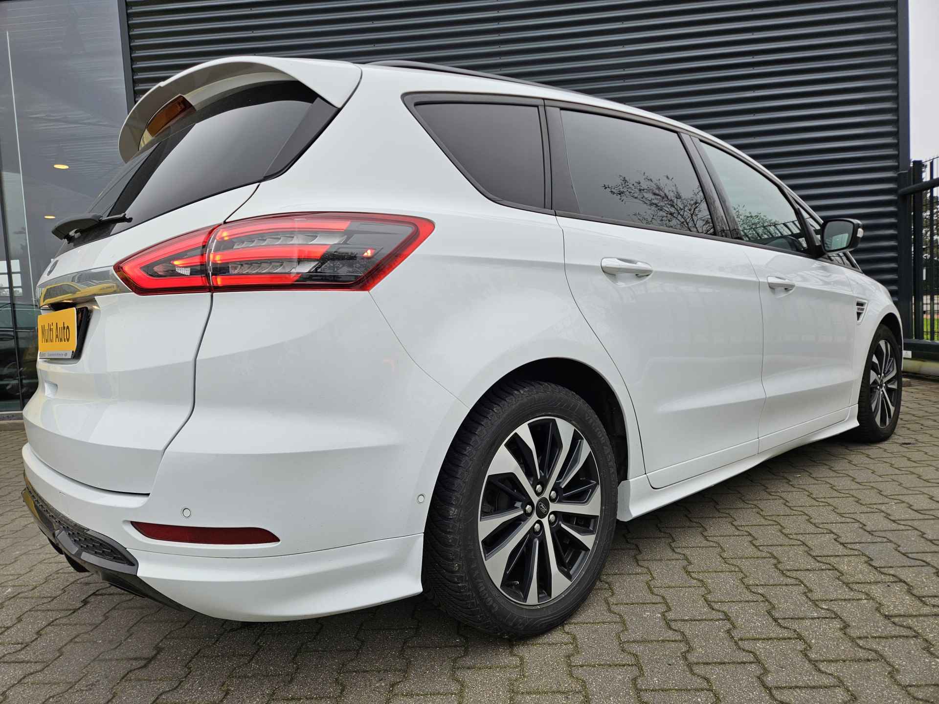 Ford S-Max 1.5 ST-Line 7 Persoons 160pk | Adaptive Cruise | Lederen Sportstoelen Memory | Camera | Apple Carplay | Stuur & Stoelverwarming | Navi Full Map | LED | - 4/24