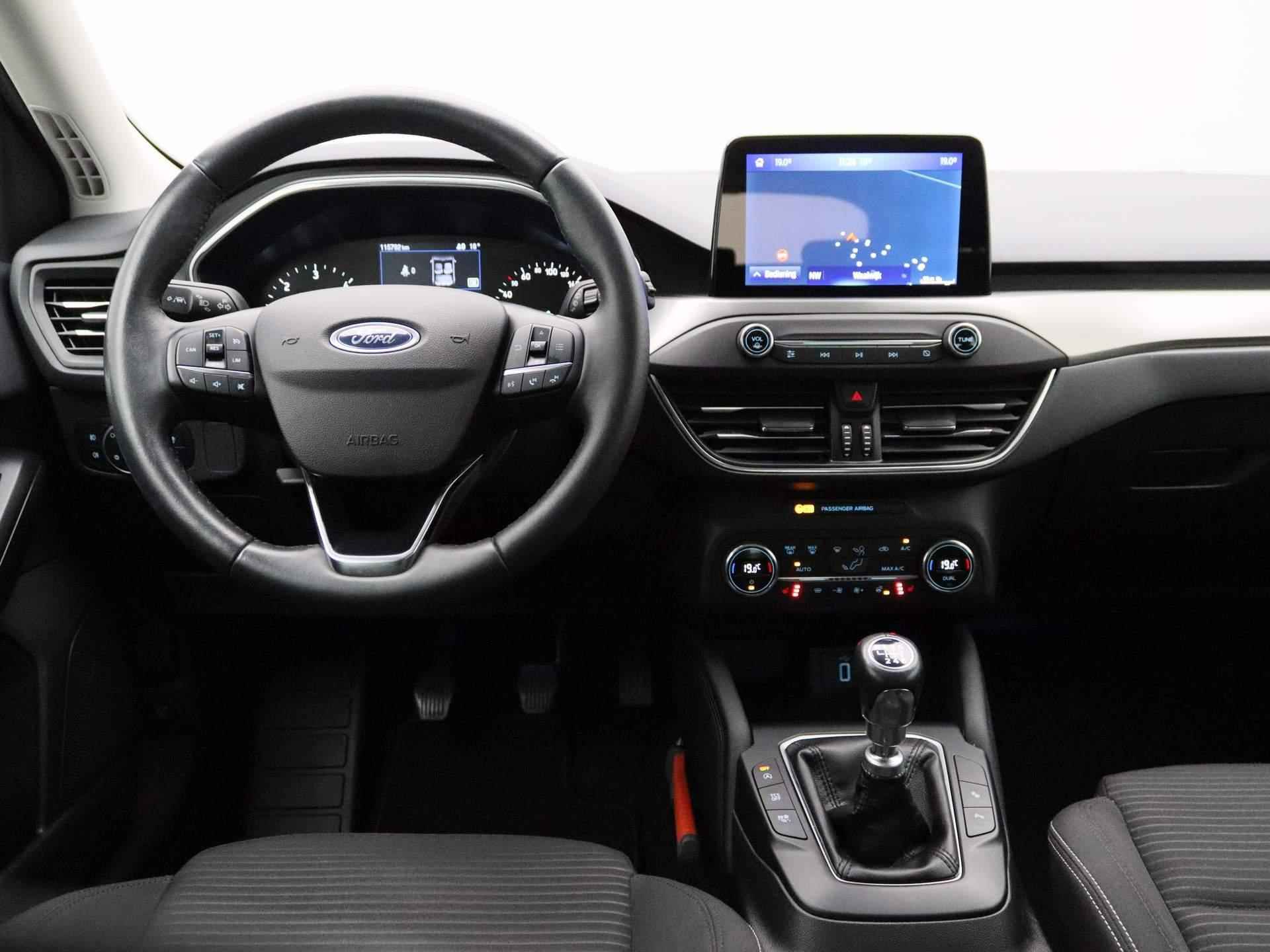 Ford Focus 1.5 EcoBlue Titanium Business | Navigatie | Climatronic  | Parkeersensoren | Camera | - 9/39