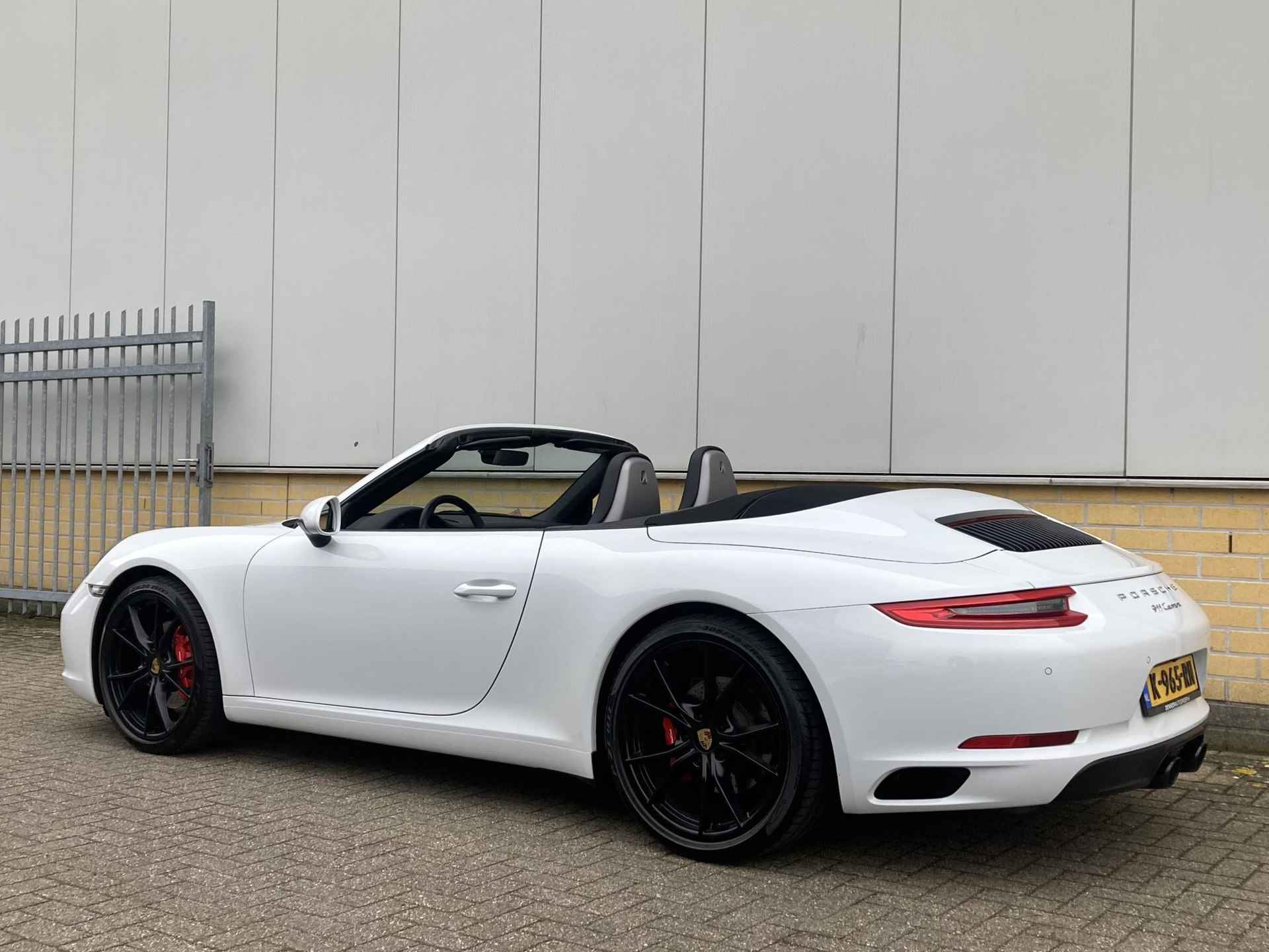 Porsche 911 991 Cabriolet 3.0 Carrera 370 pk PDK wit 991 - 20/40